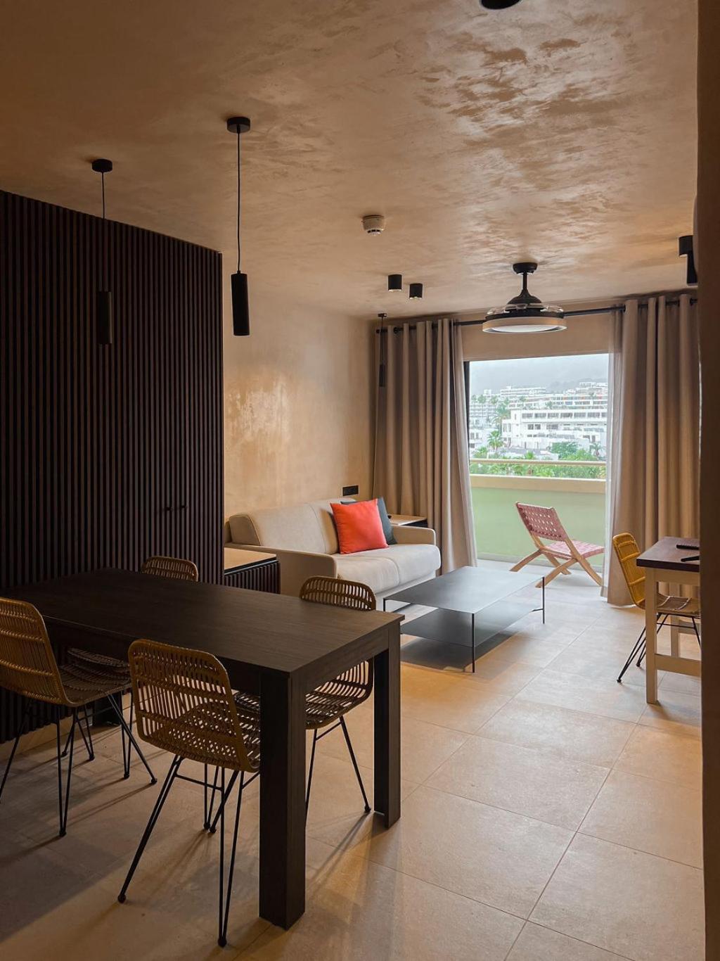 Two-Bedroom Deluxe Apartment