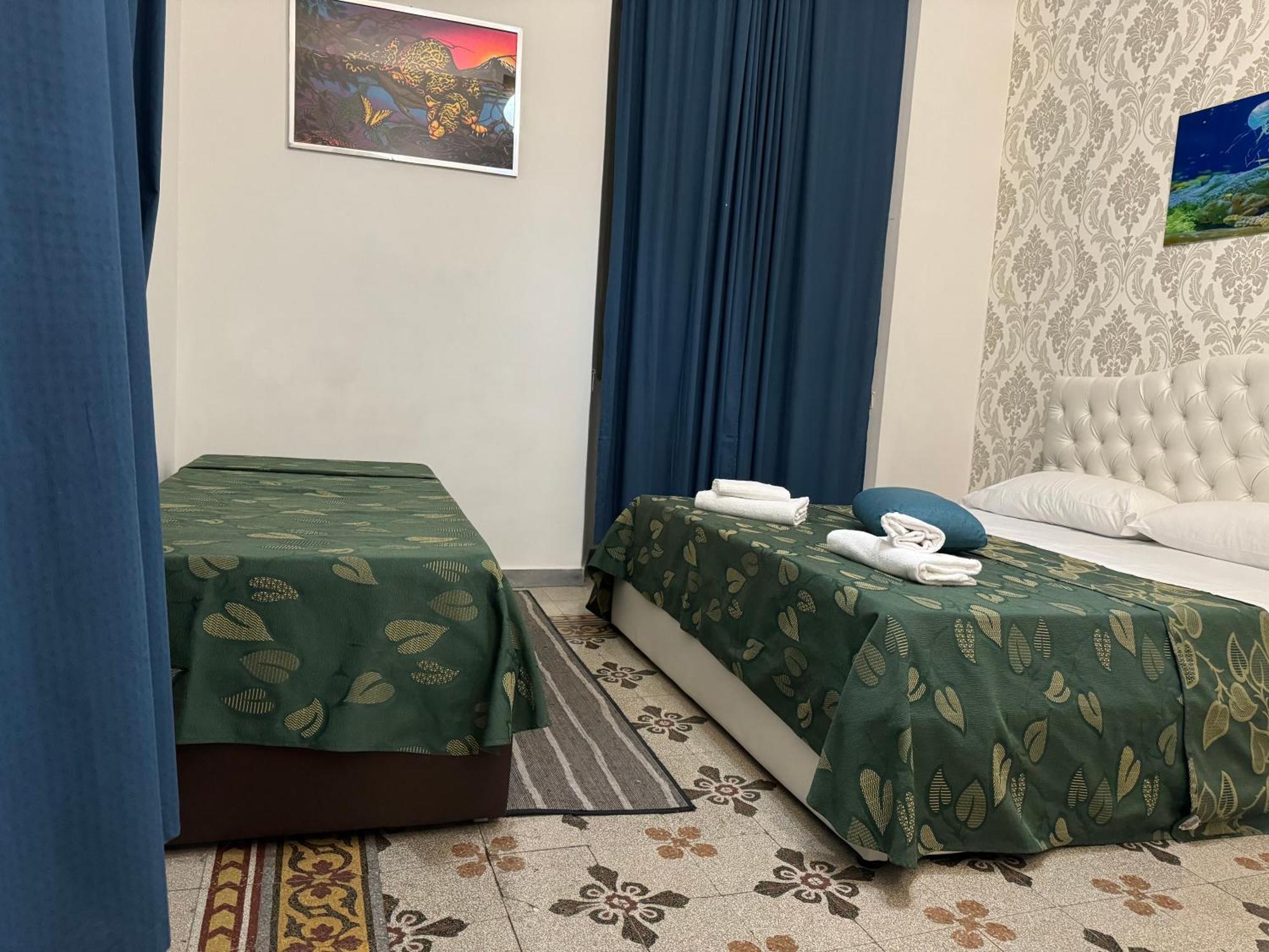 Comfort Triple Room