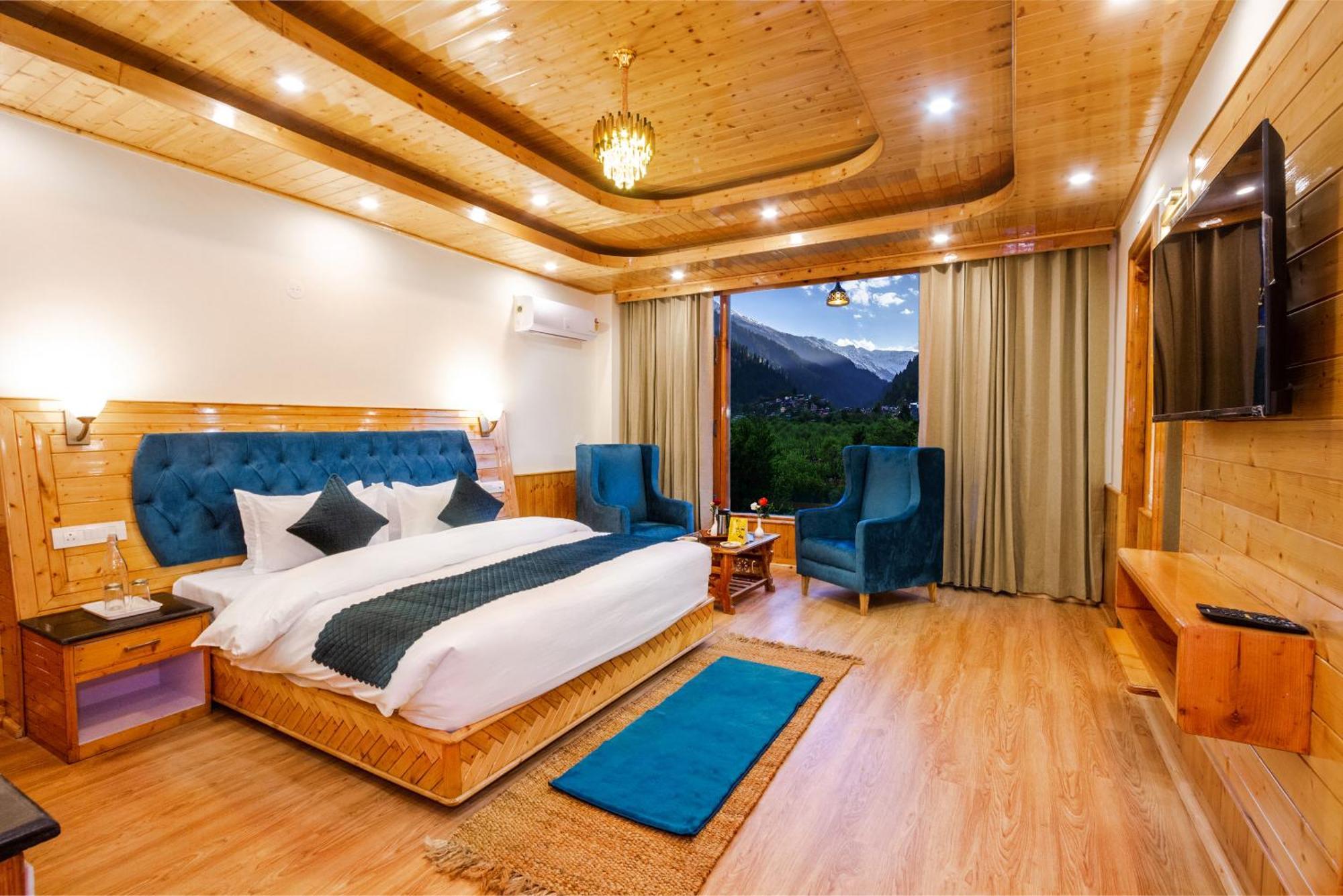 King Suite Balcony