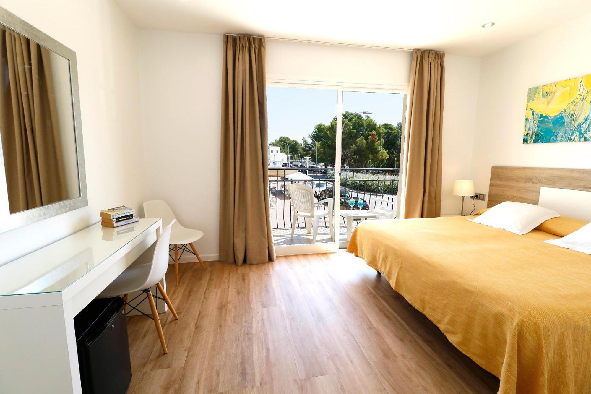 Premium Double or Twin Room