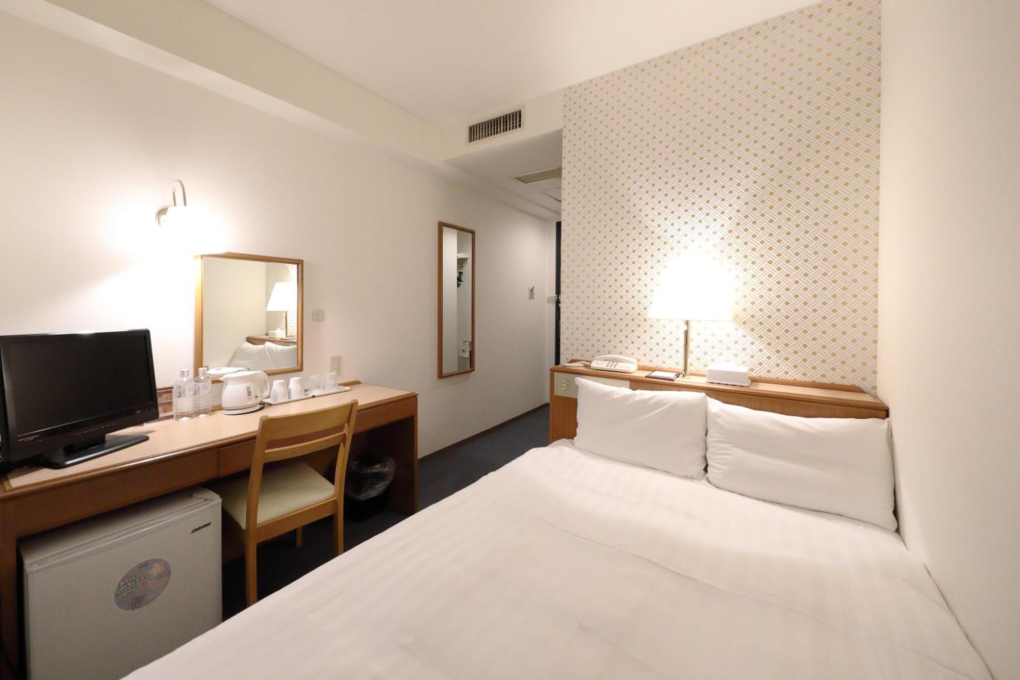 Double Room Small Double Bed Non-Smoking