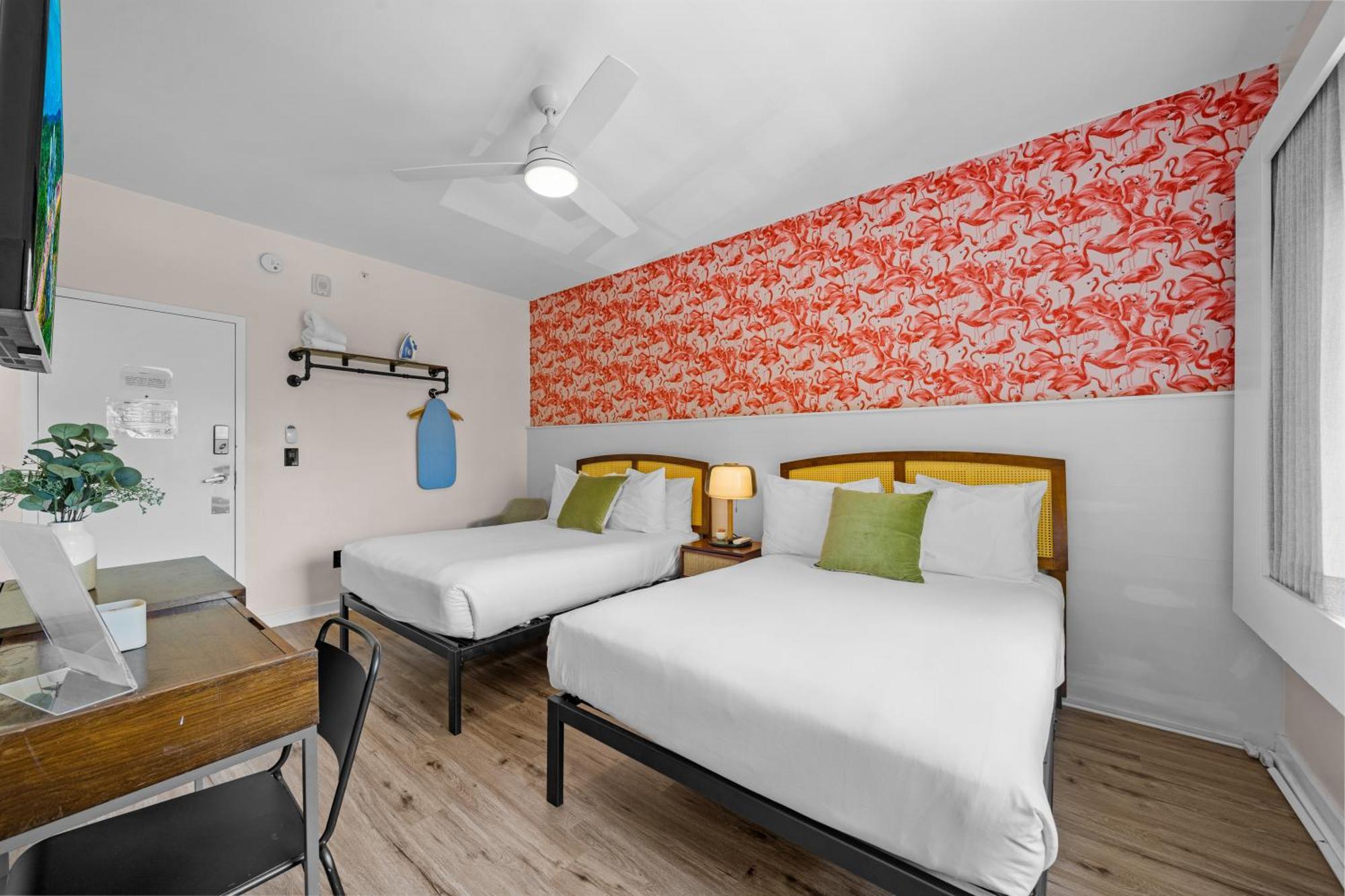 Deluxe Two Queen Beds Kitchenette