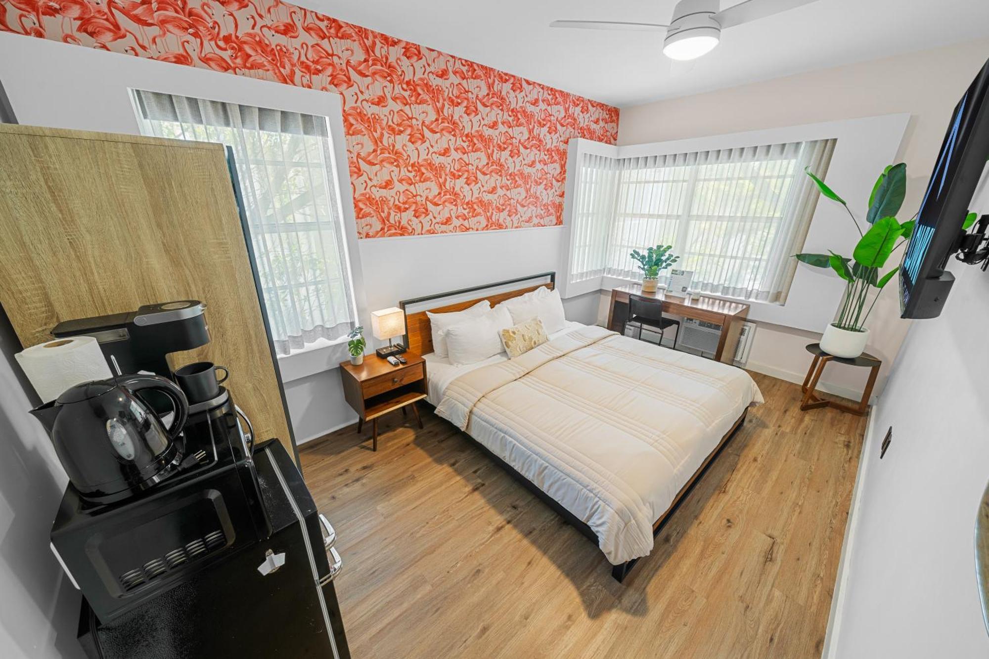 Superior King Kitchenette