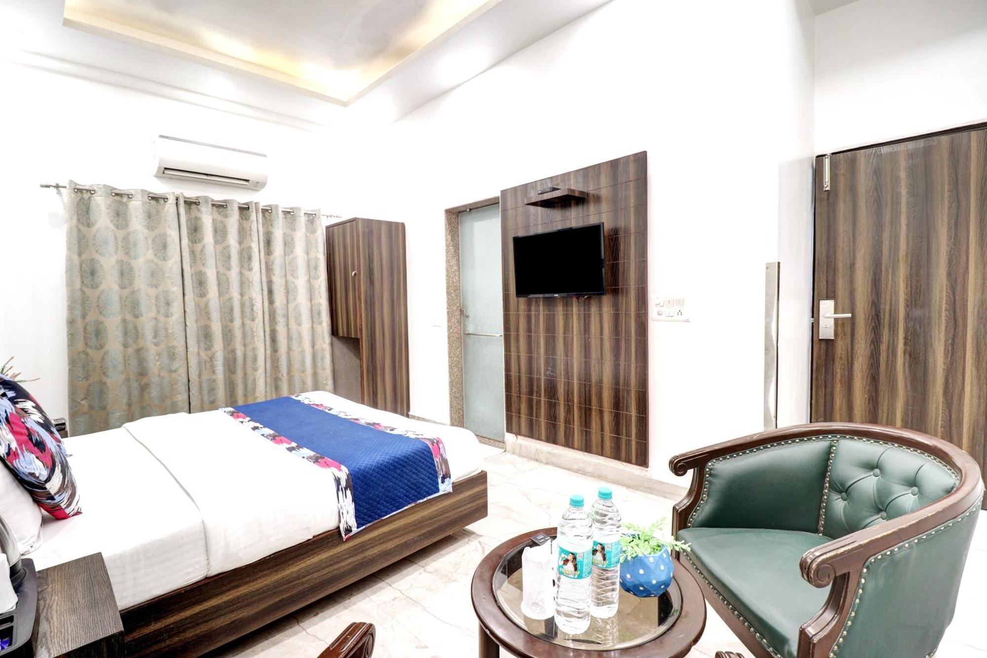 Super Deluxe Double Room
