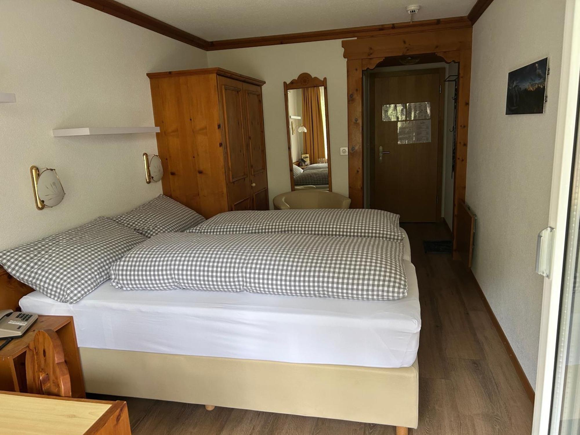 Small Budget Twin Room