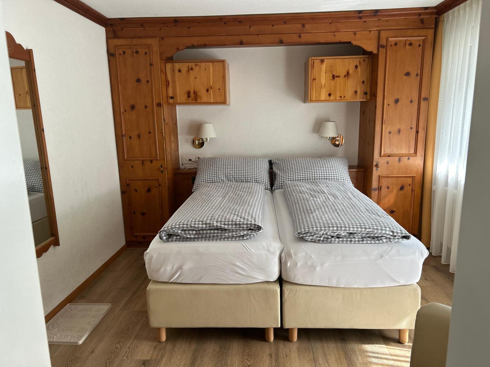 Small Budget Twin Room