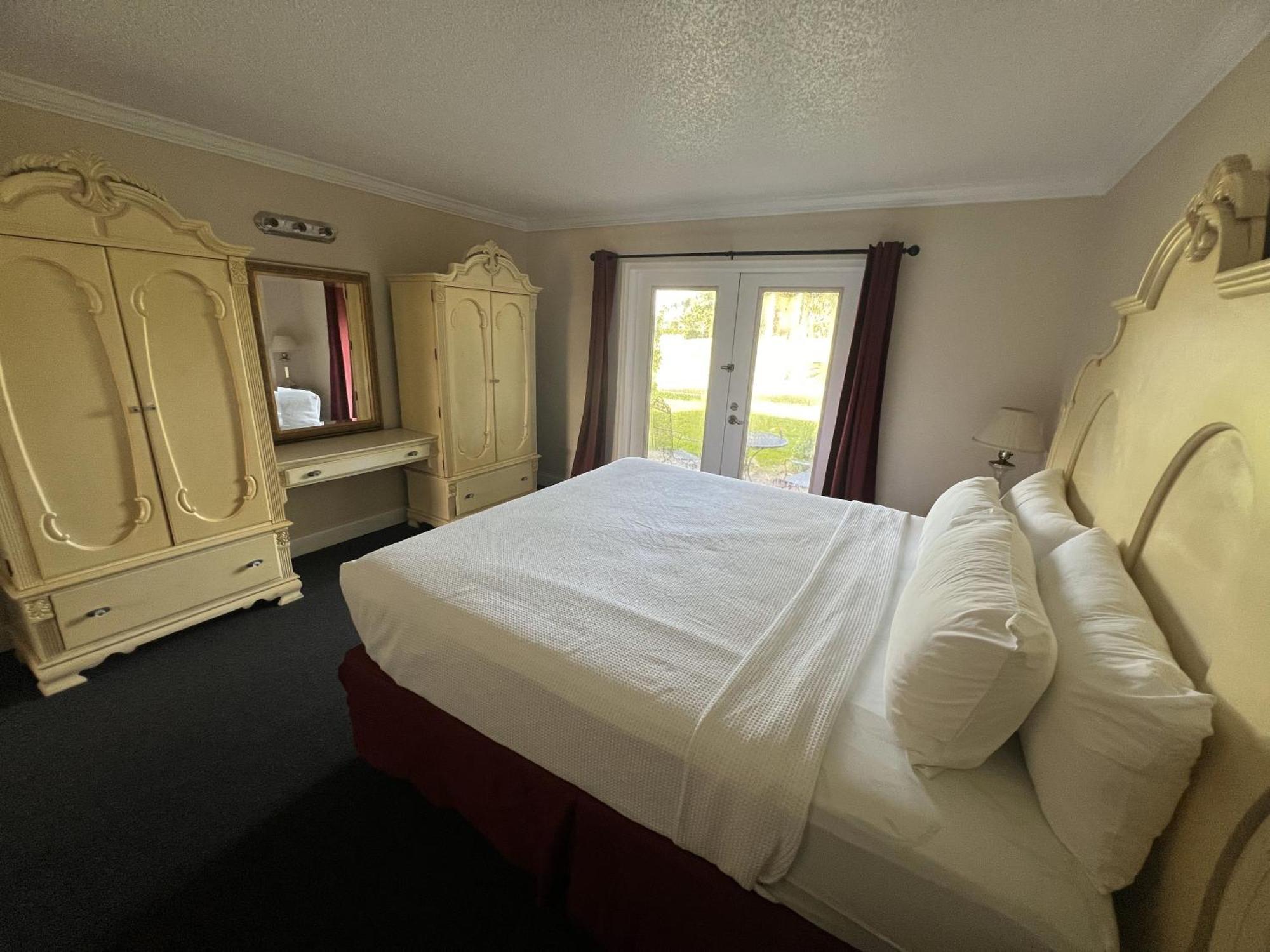 King Suite