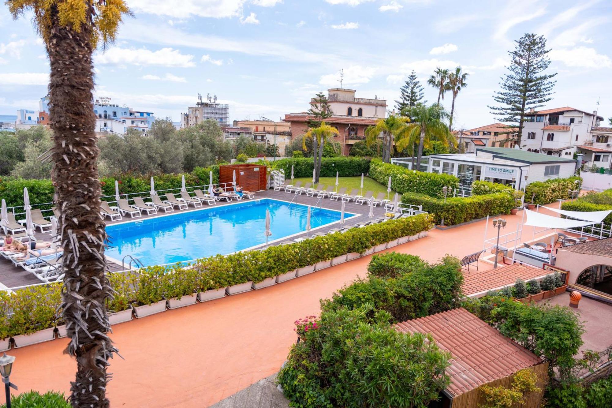Appartement 1 Chambre - Vue sur Piscine
