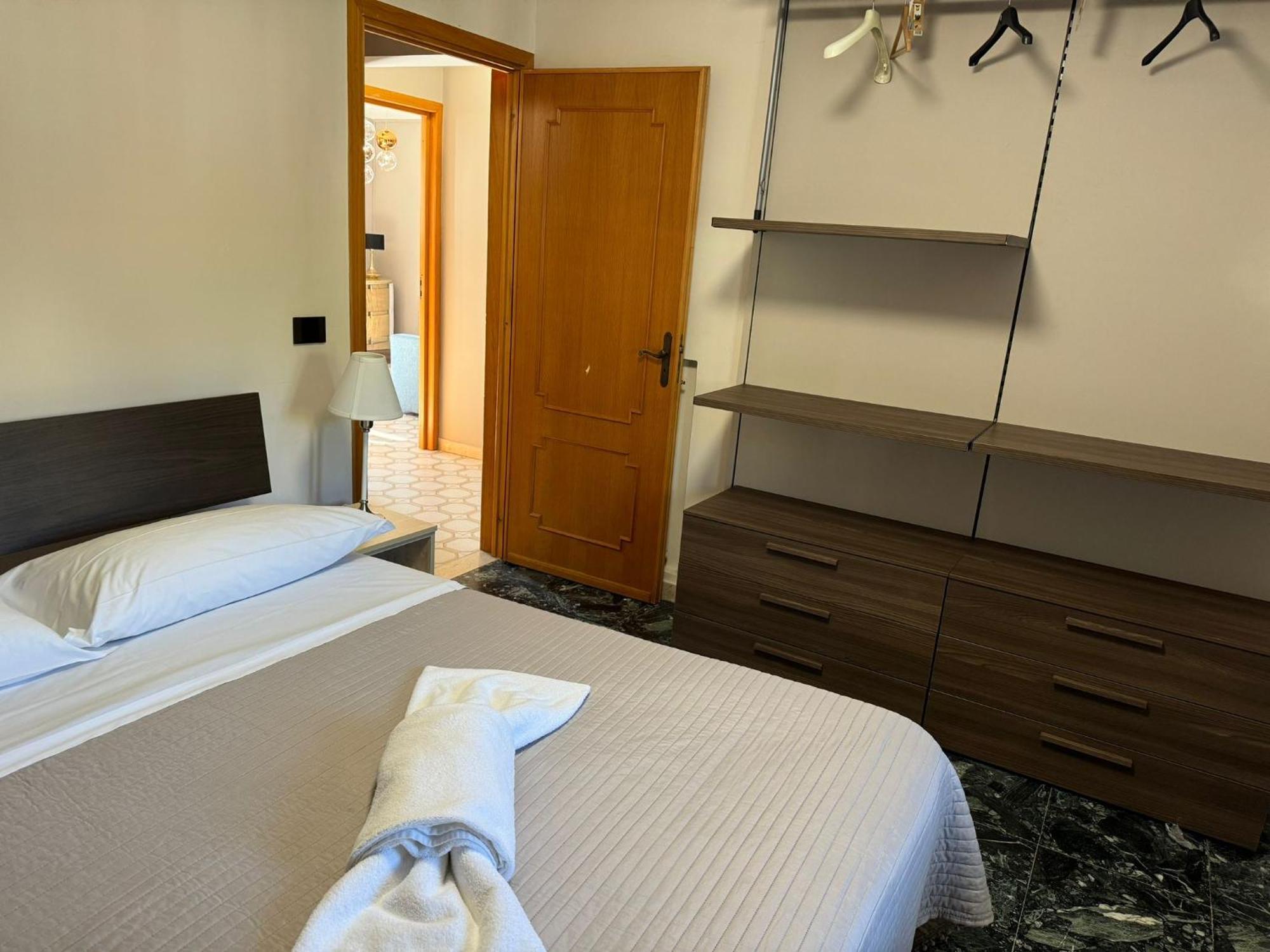 Two-Bedroom Apartment Terrace Sea View