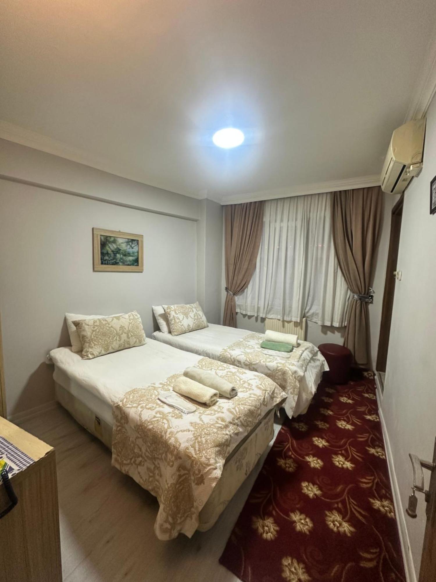 Single Room with Private Bathroom