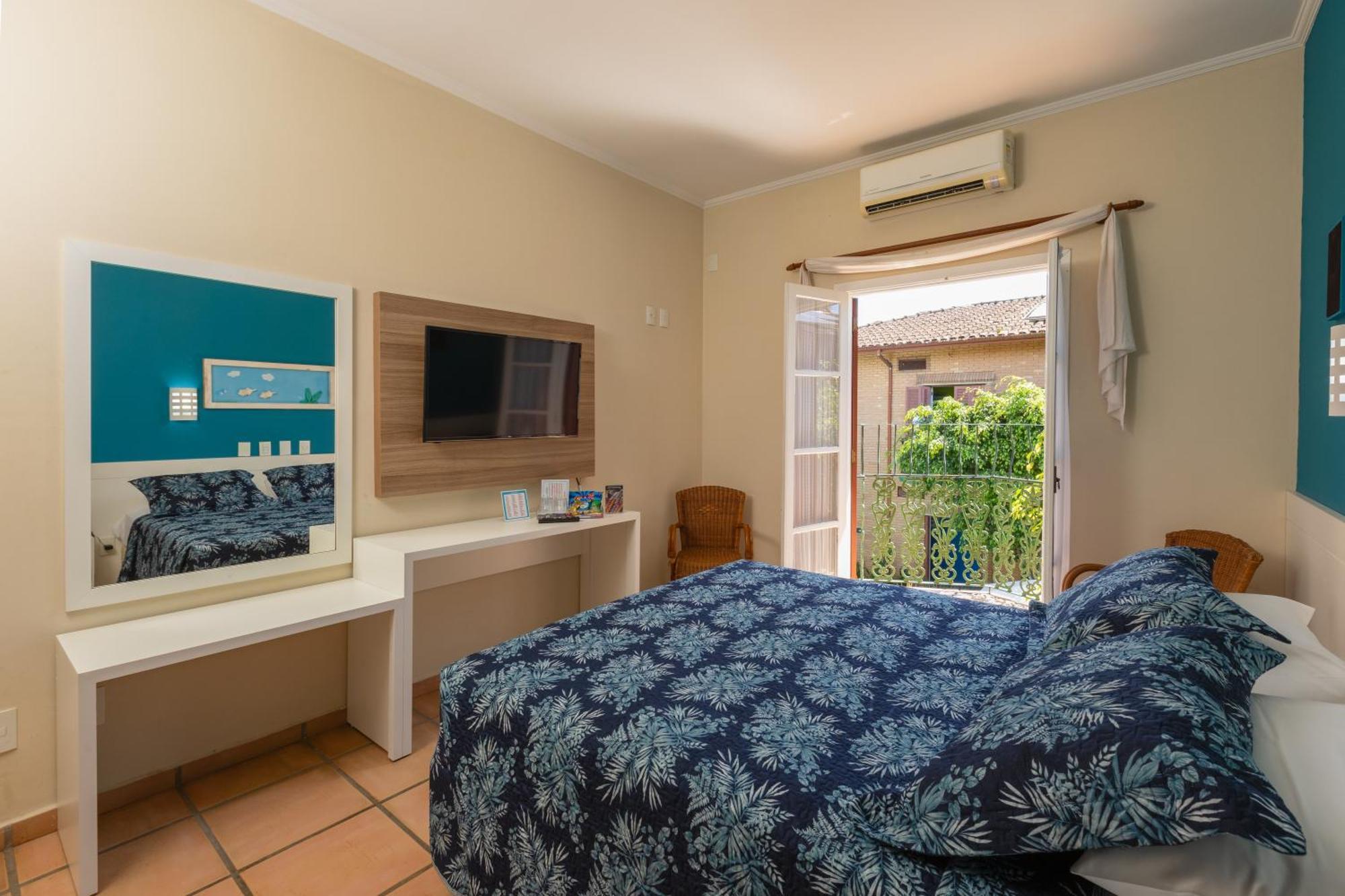 Double Room Pool View