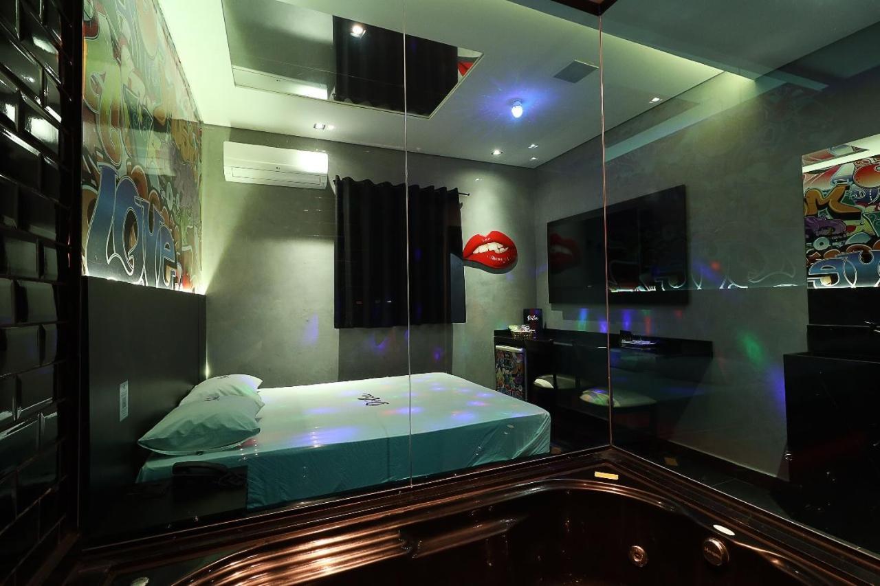 Suite Hot Tub