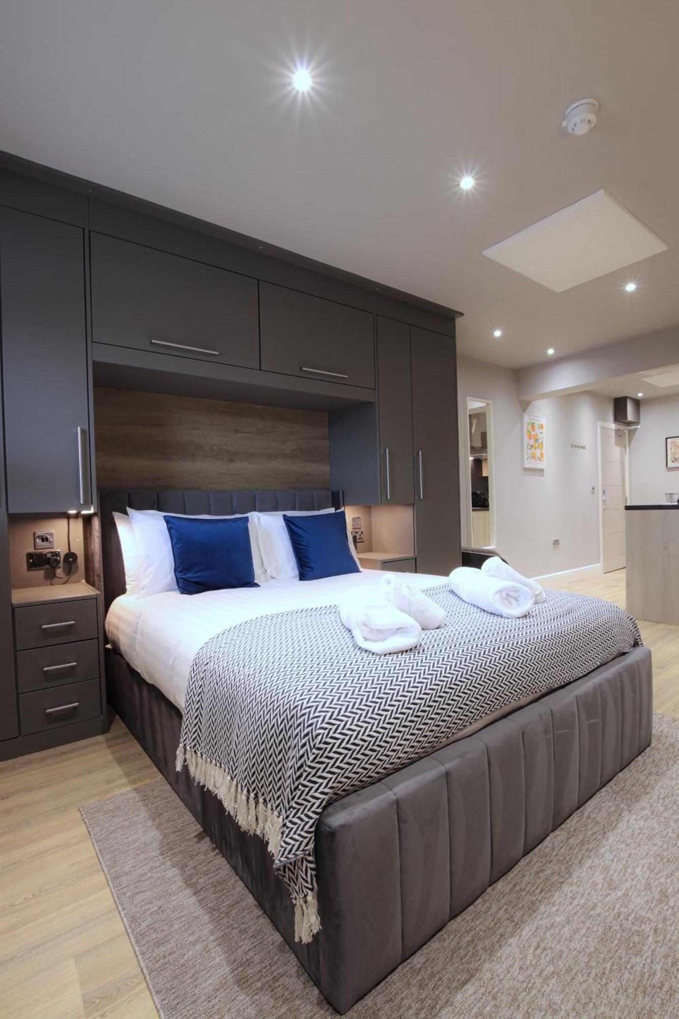 Deluxe King Room,1628627231:JPEG