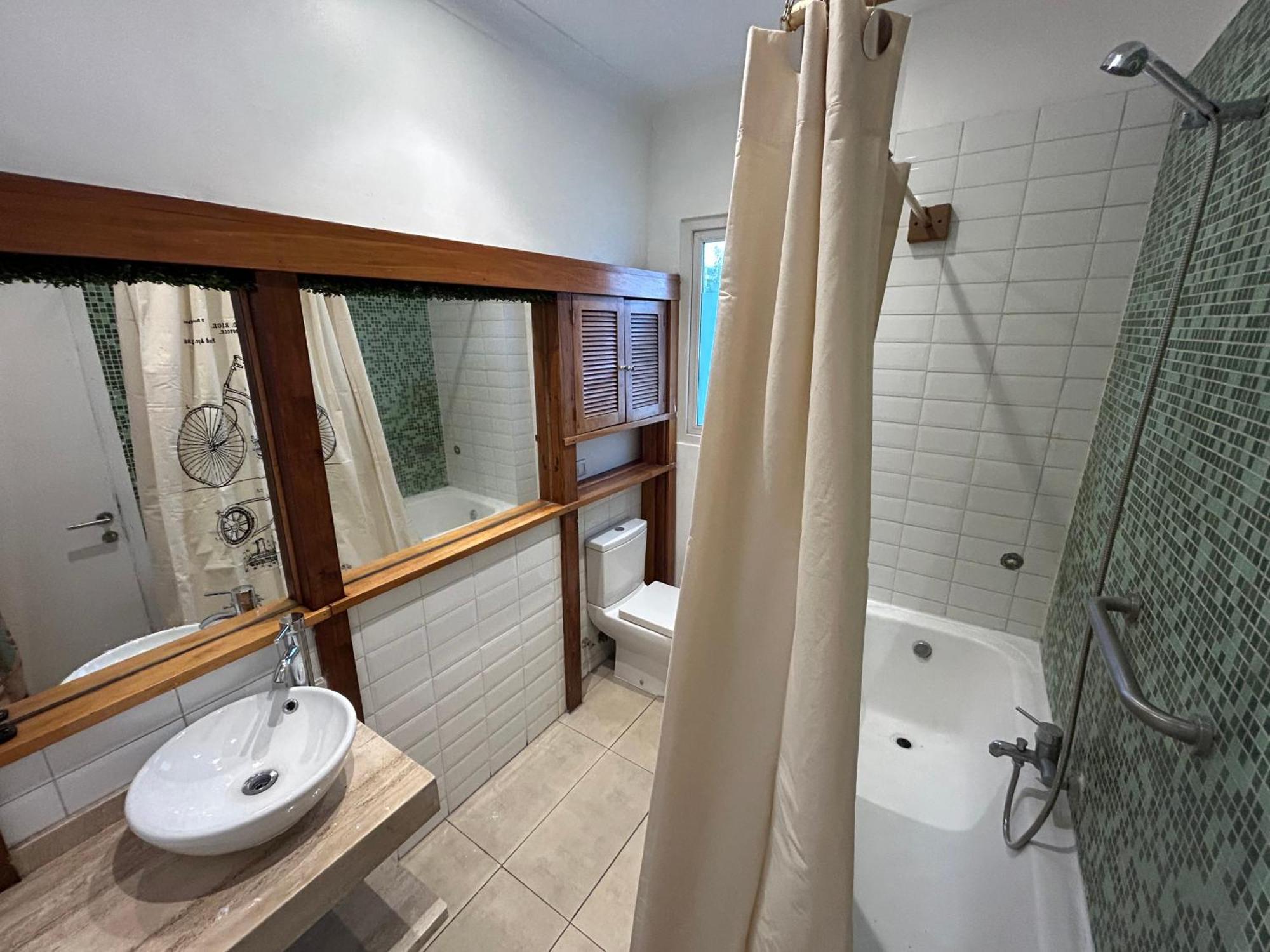 Double Room Private Bathroom