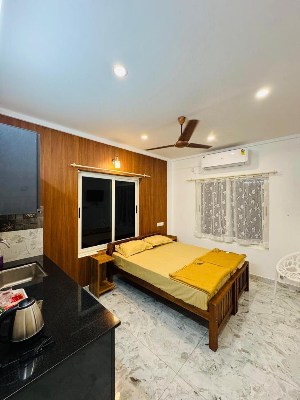 Single Room,1651361860:JPEG
