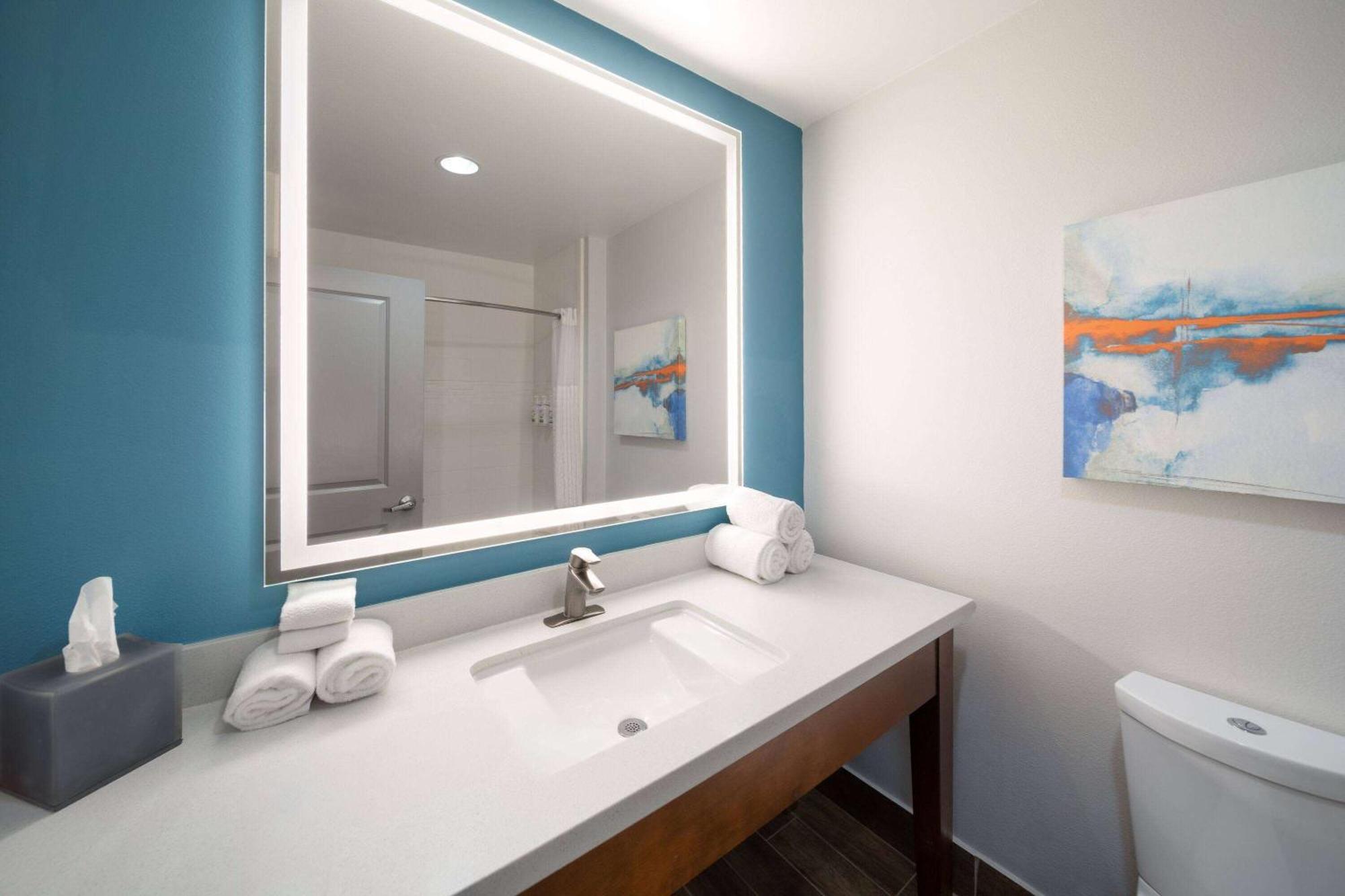 Executive King Room