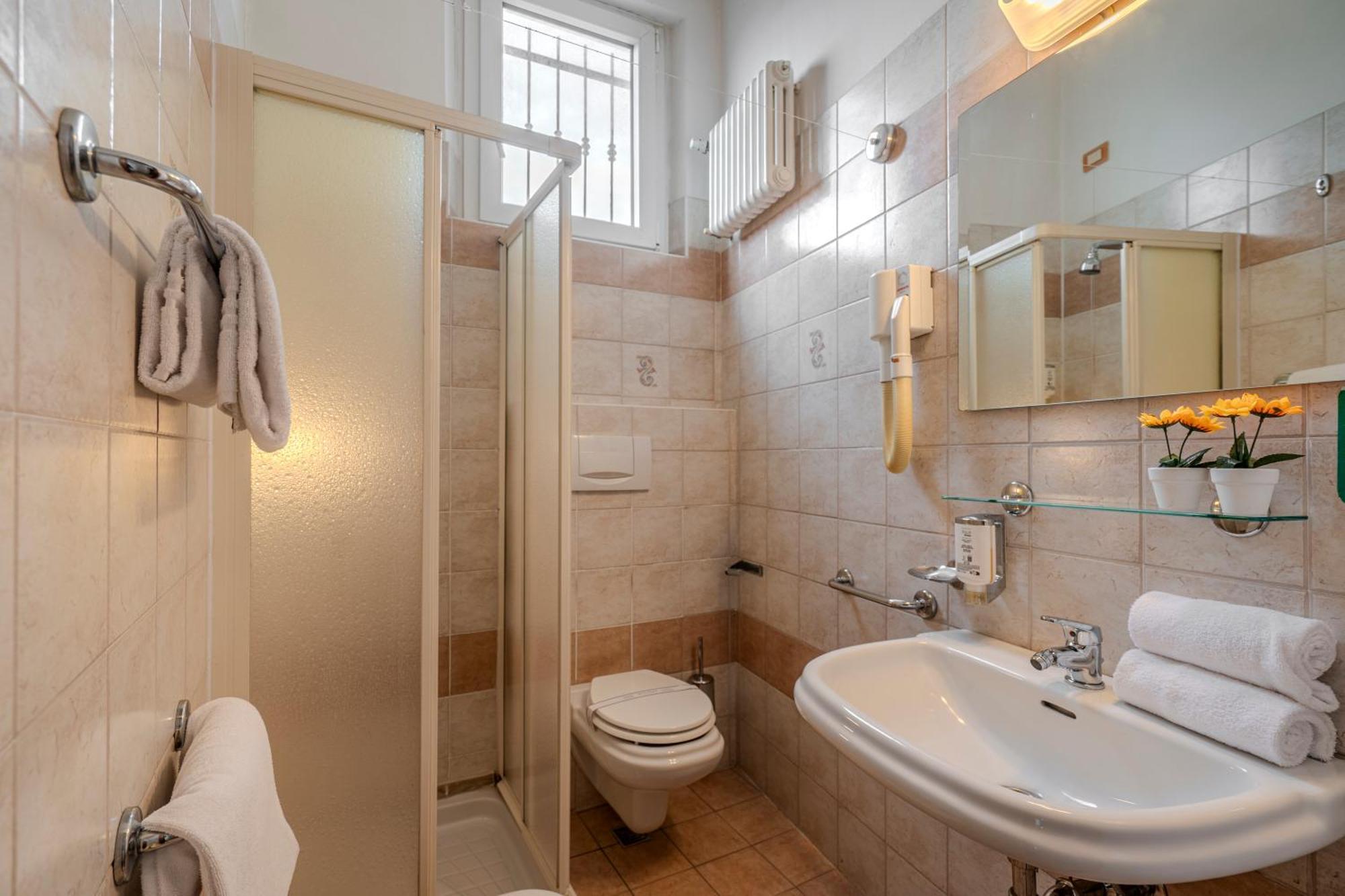 Standard Double or Twin Room Balcony