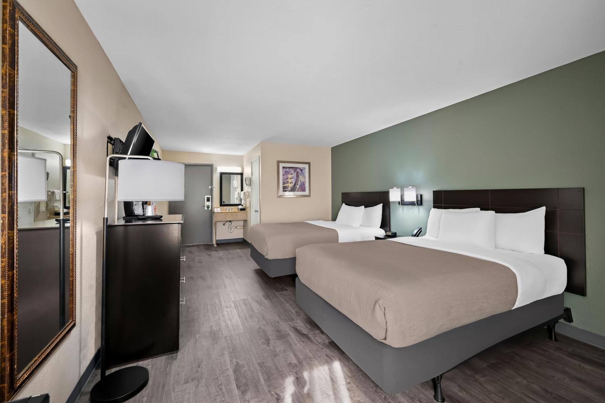 Superior Double Room Two Double Beds Non-Smoking