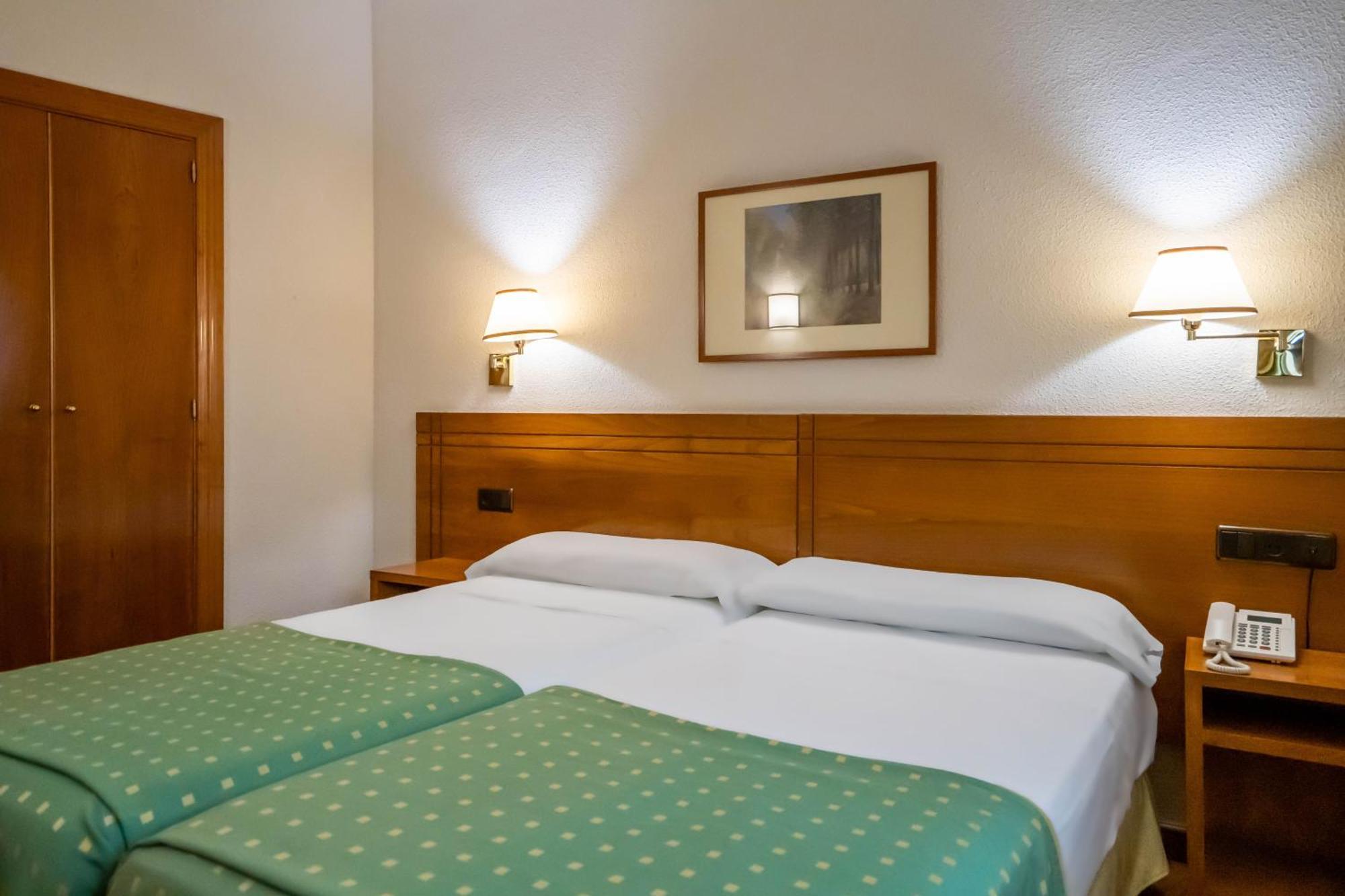 Economy Twin Room Ground floor