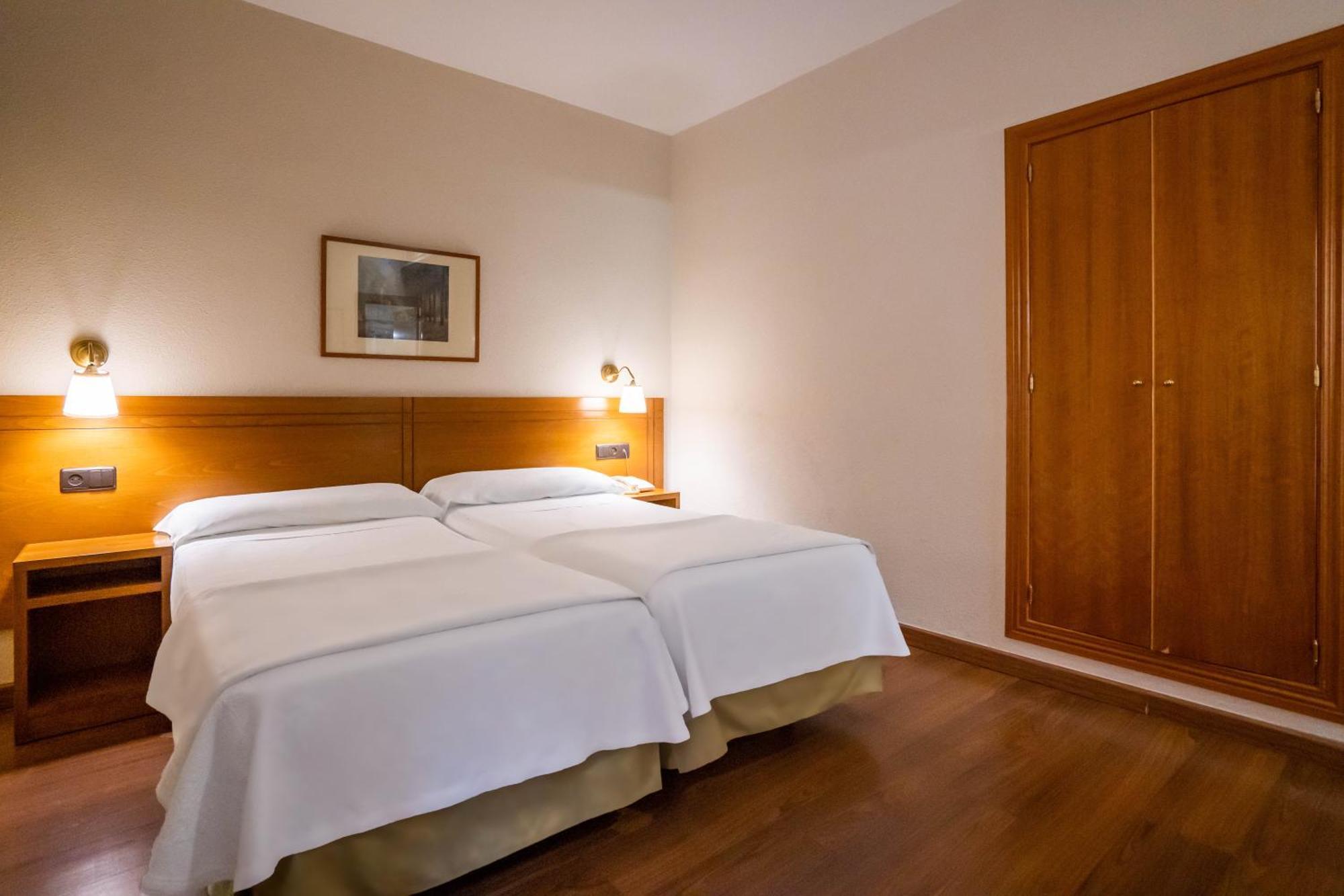 Twin Room City View