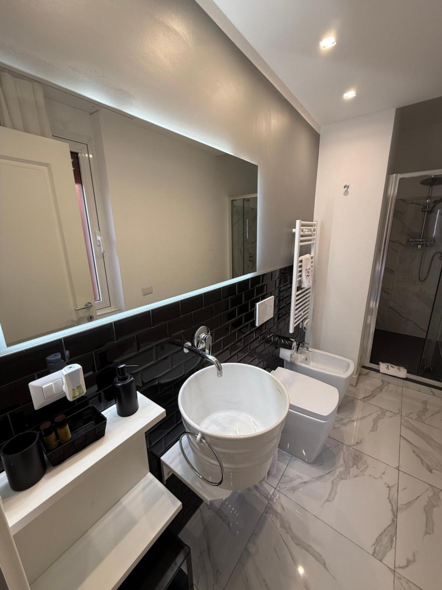 Large Single Room