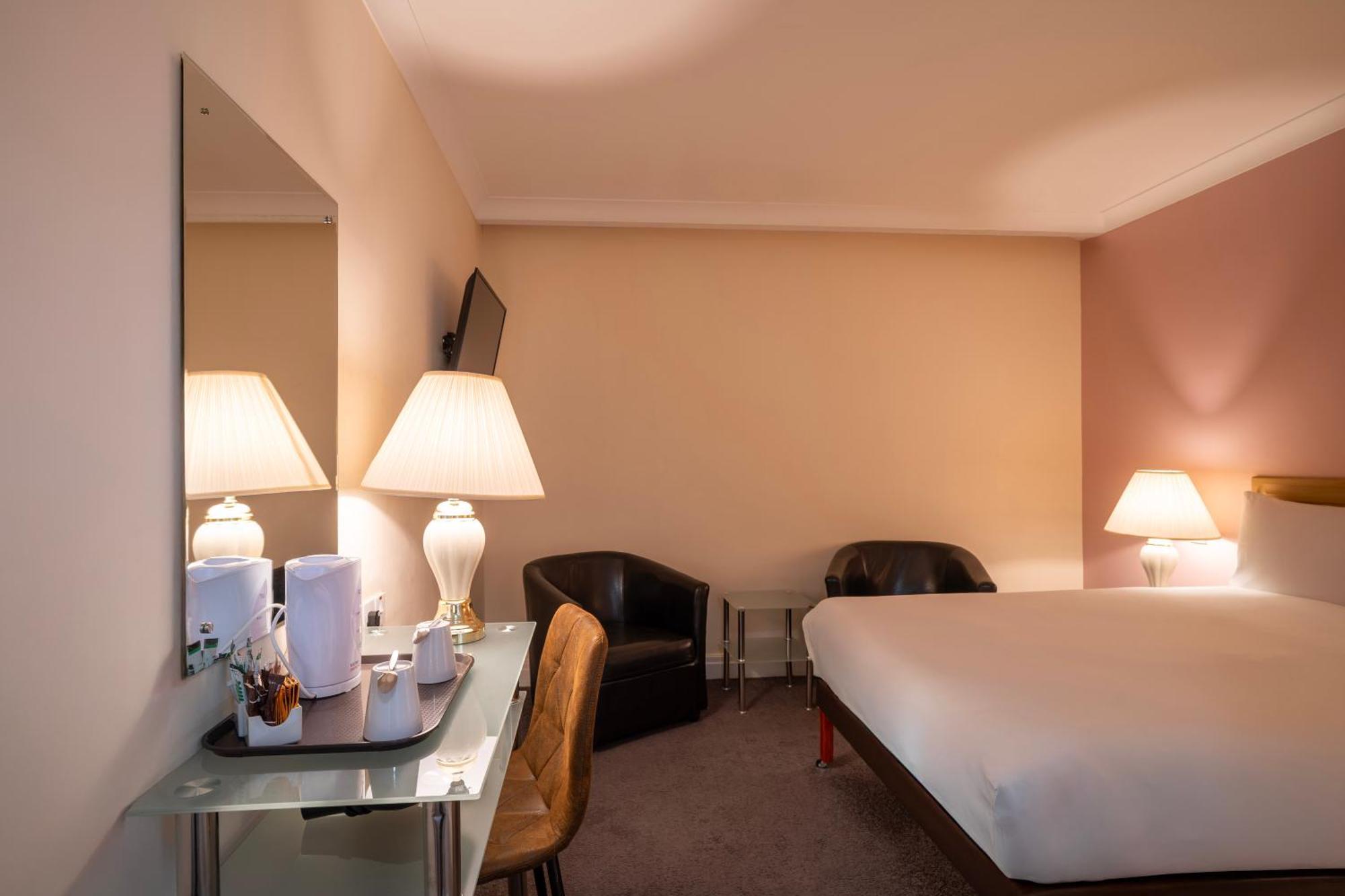 Double Room No Windows