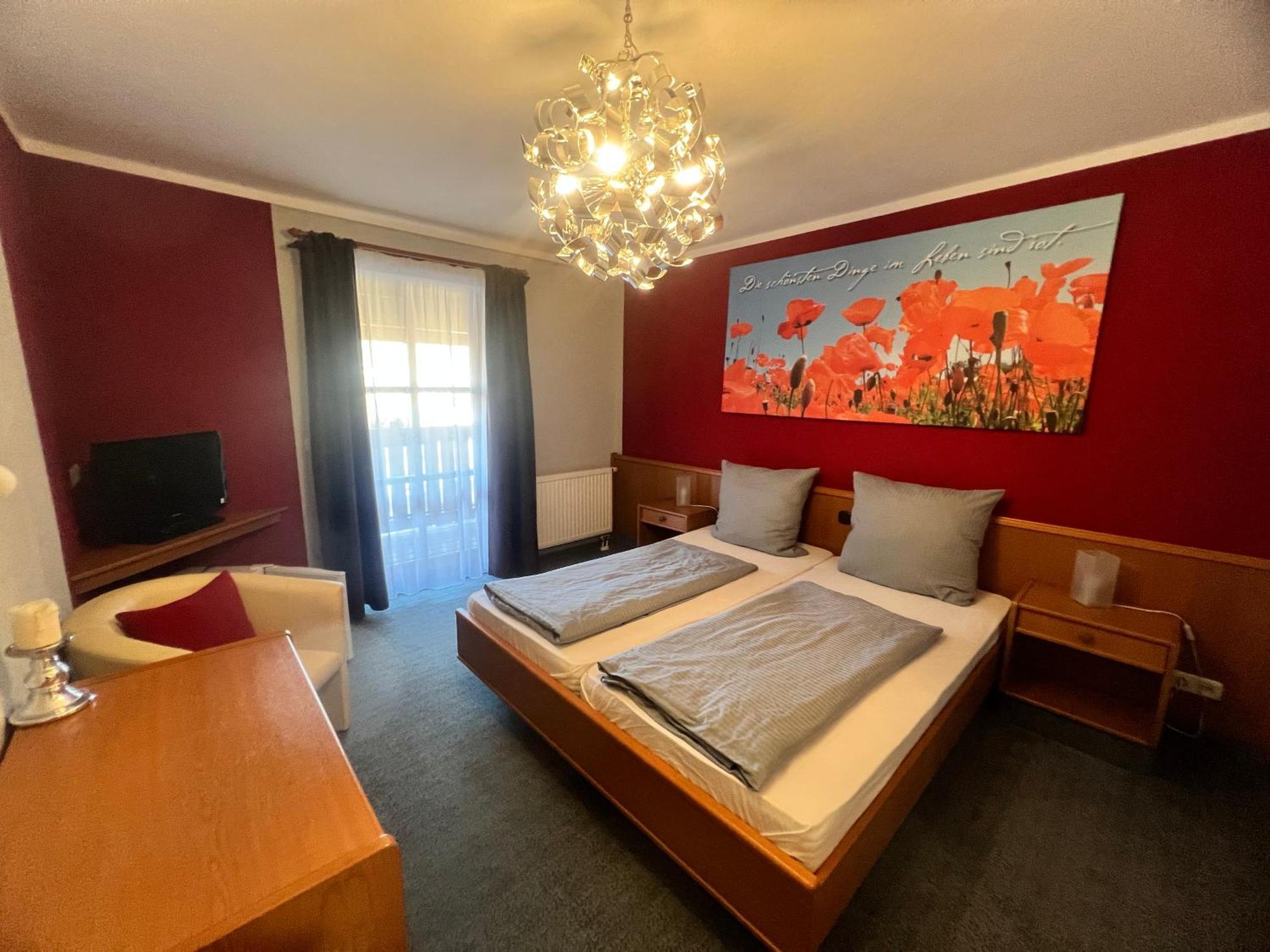 Doppelzimmer mit eigenem Bad