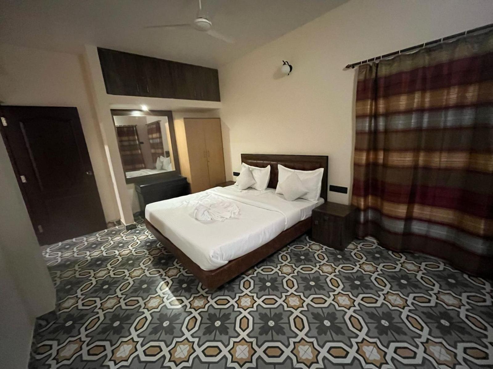 Suite with Balcony,1648410717:JPEG