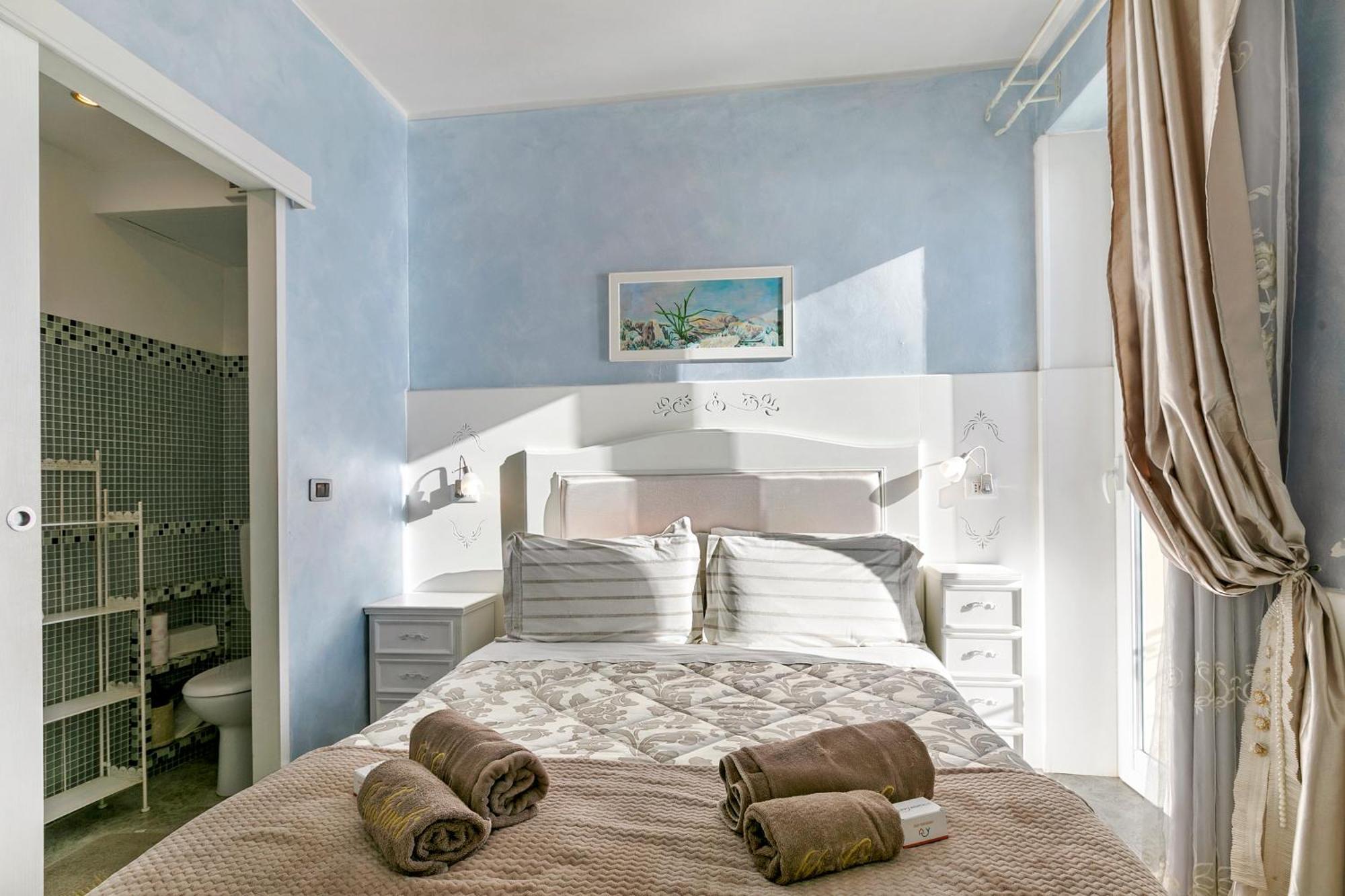 Double Room Balcony Sea View
