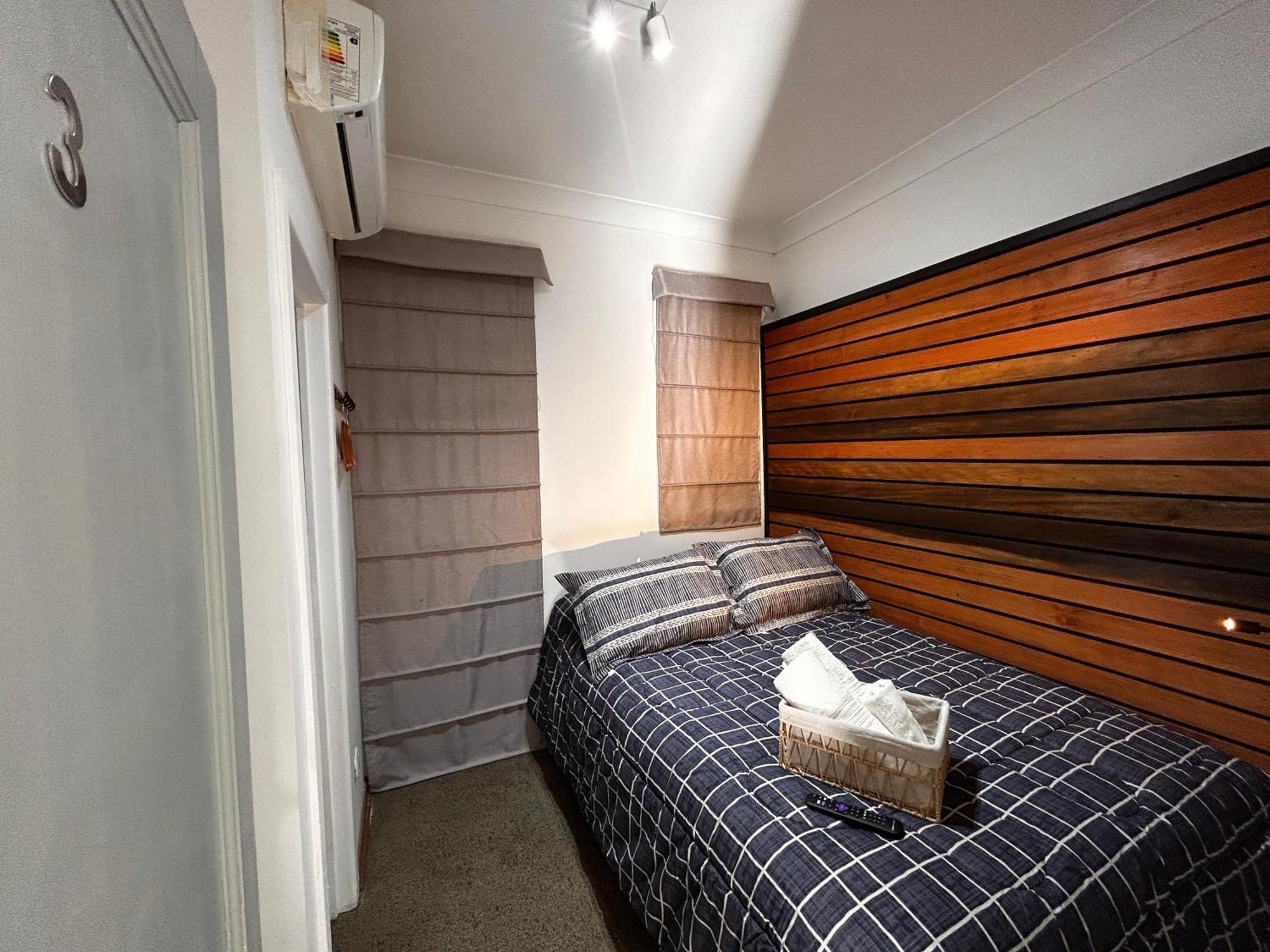 Single Room Private Bathroom