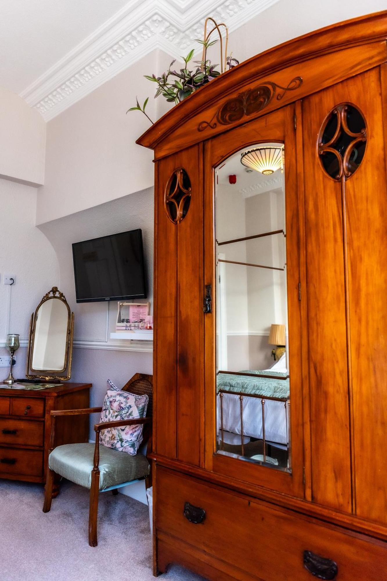 King Room