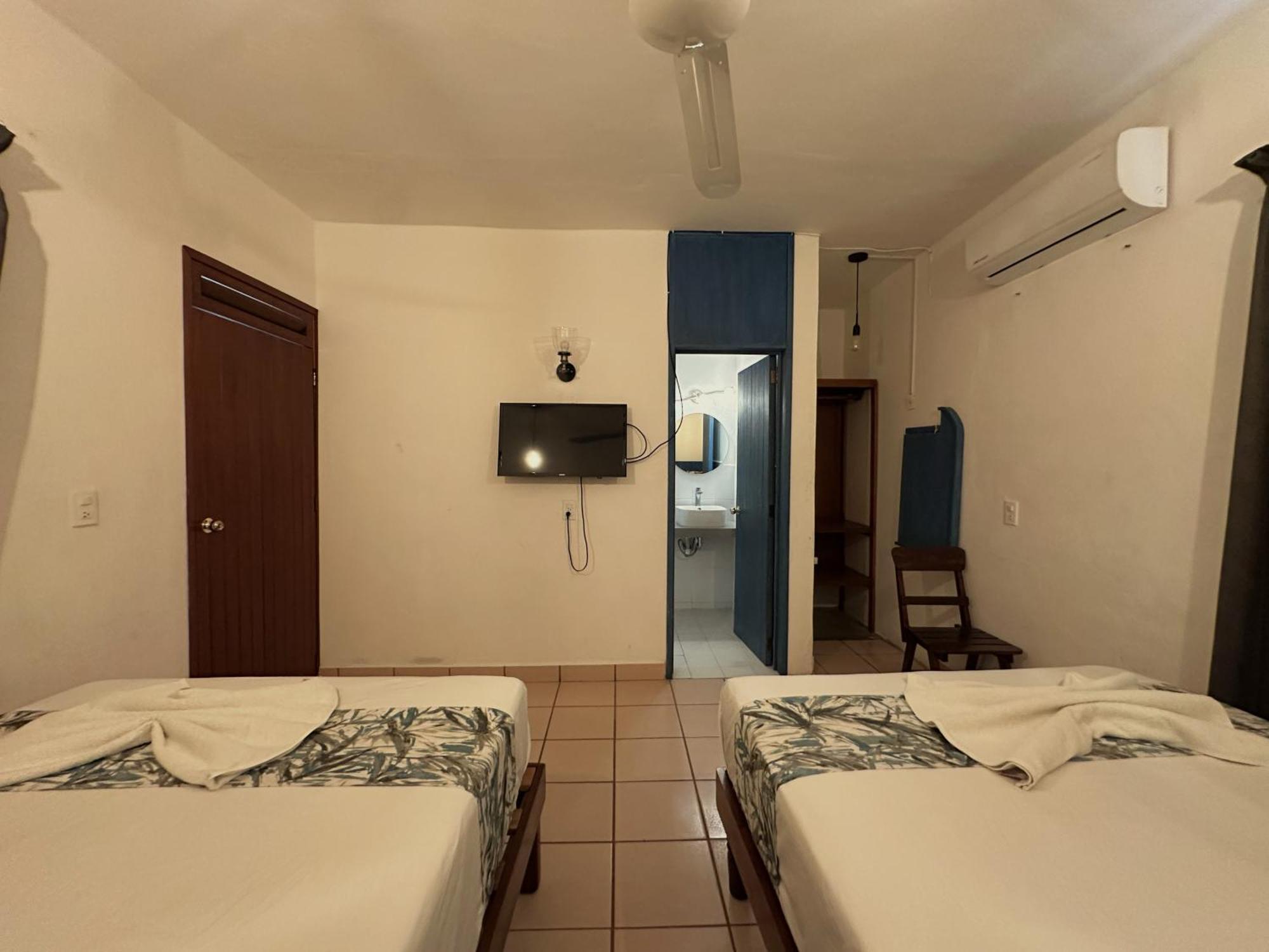 Double Room,1662406102:JPEG