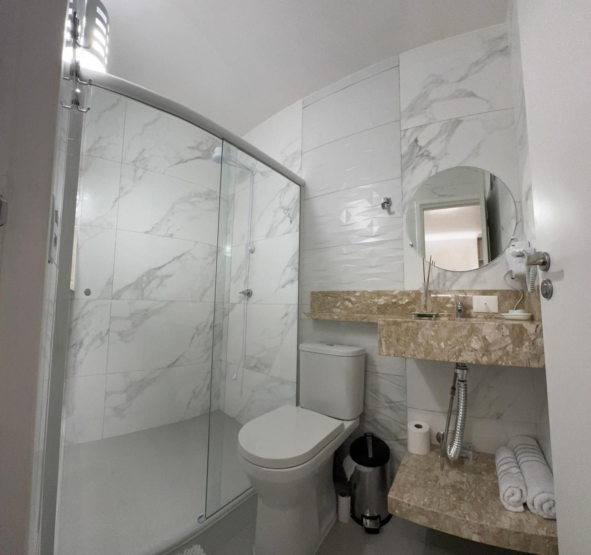 Quarto Duplo com Banheiro Privativo
