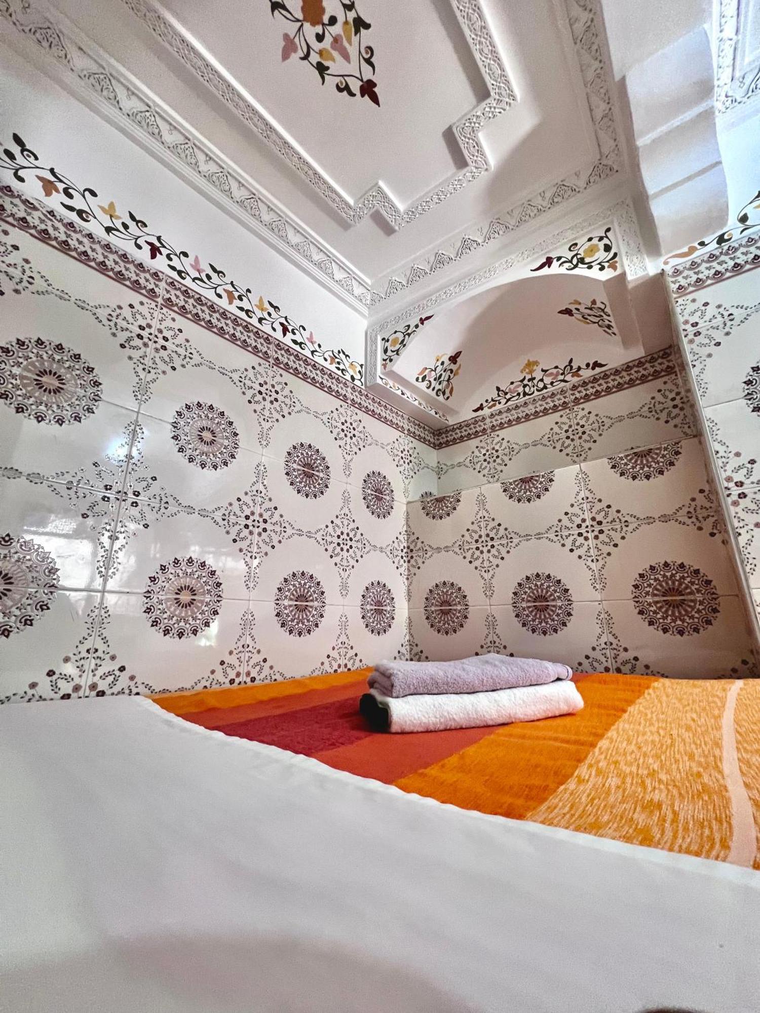 Double Room with Shared Bathroom