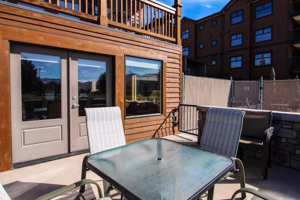Two-Bedroom Apartment Terrace,1674007673:JPEG