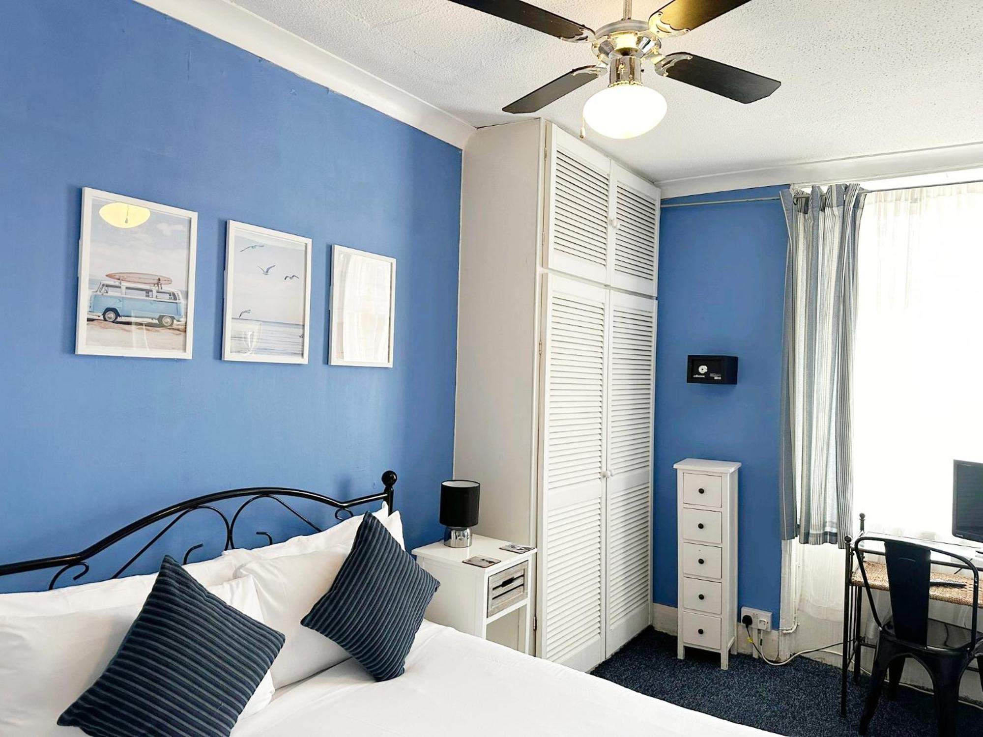 Habitación Doble con baño privado