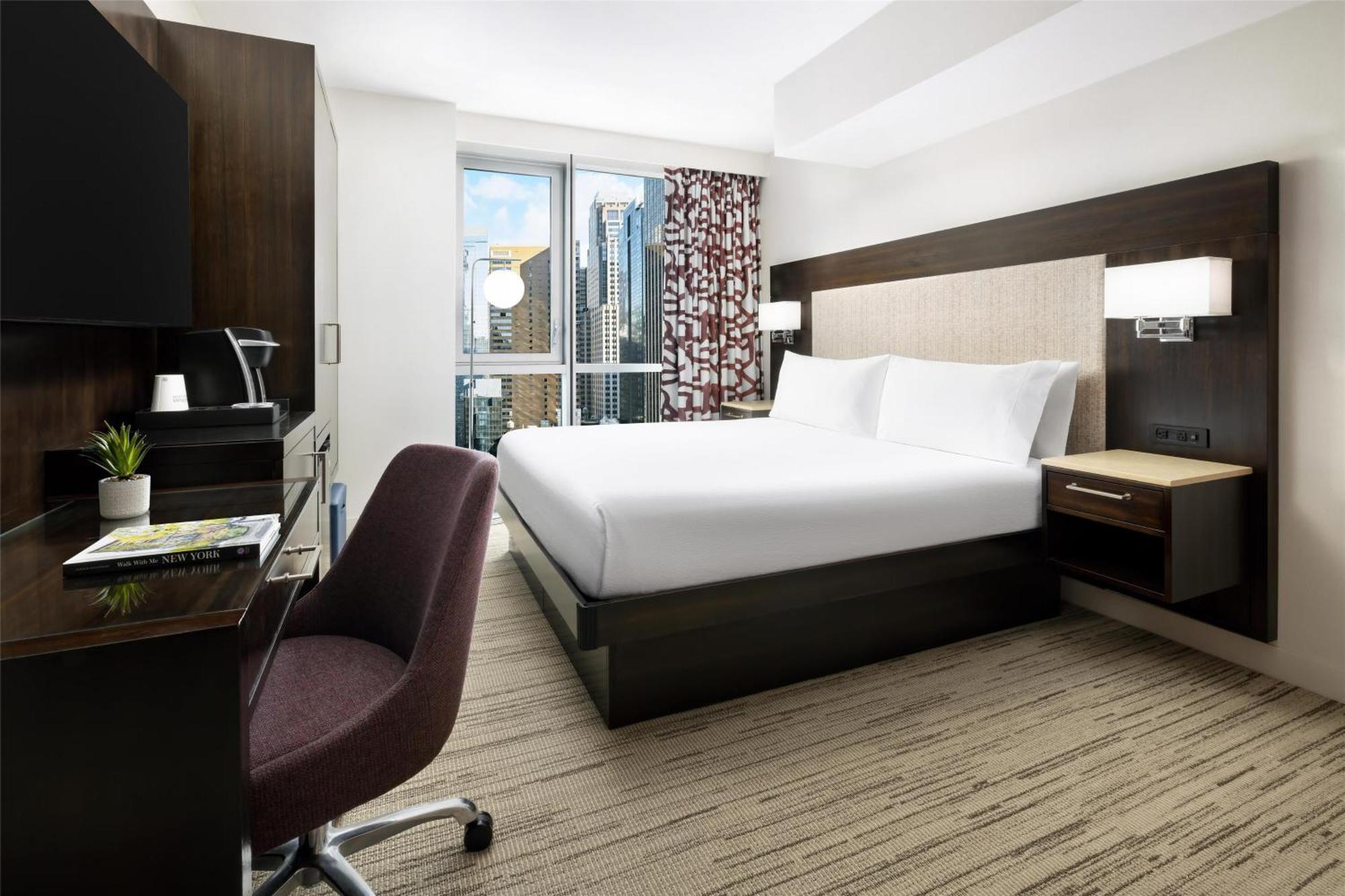 King Room City View Disability Access