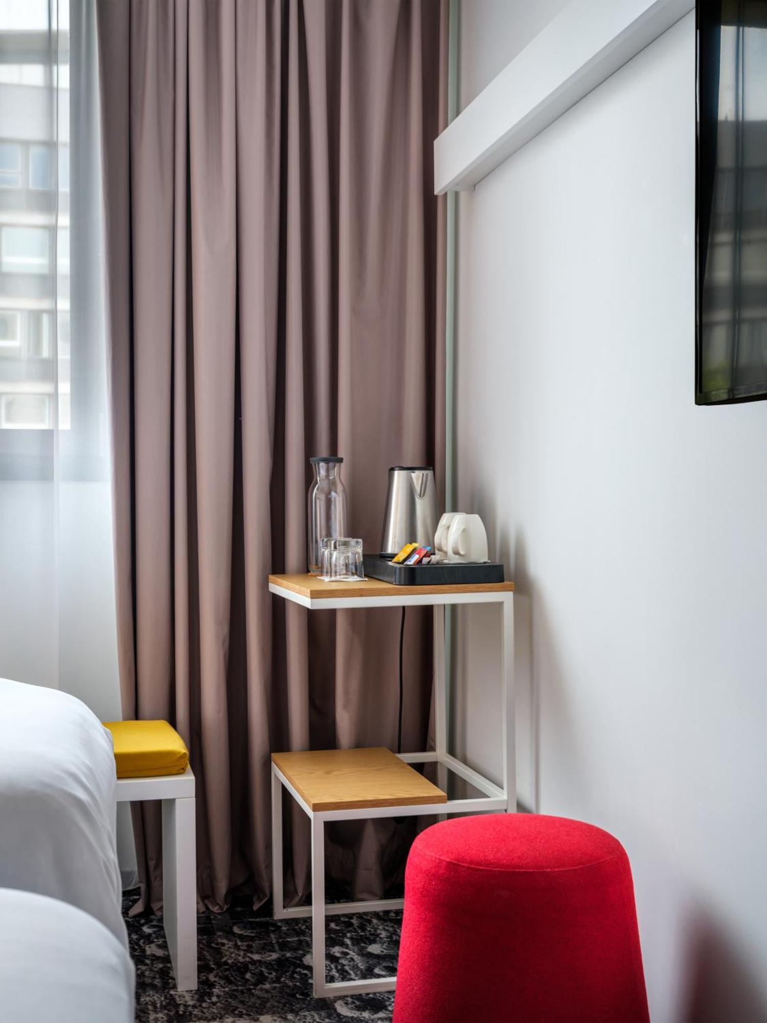 Tweepersoonskamer met 2 Aparte Bedden