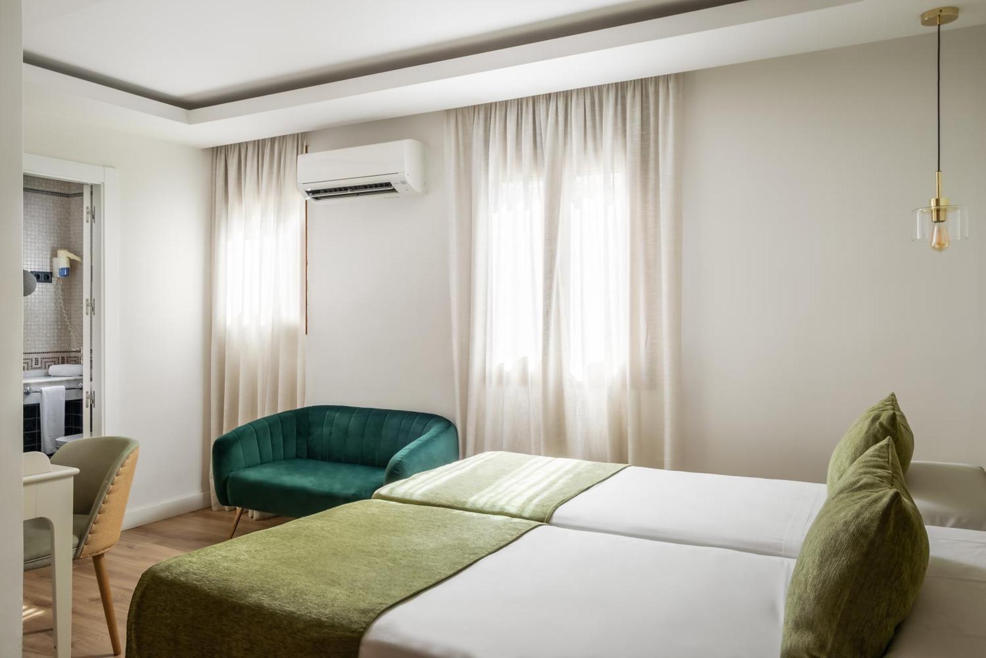 Zweibettzimmer