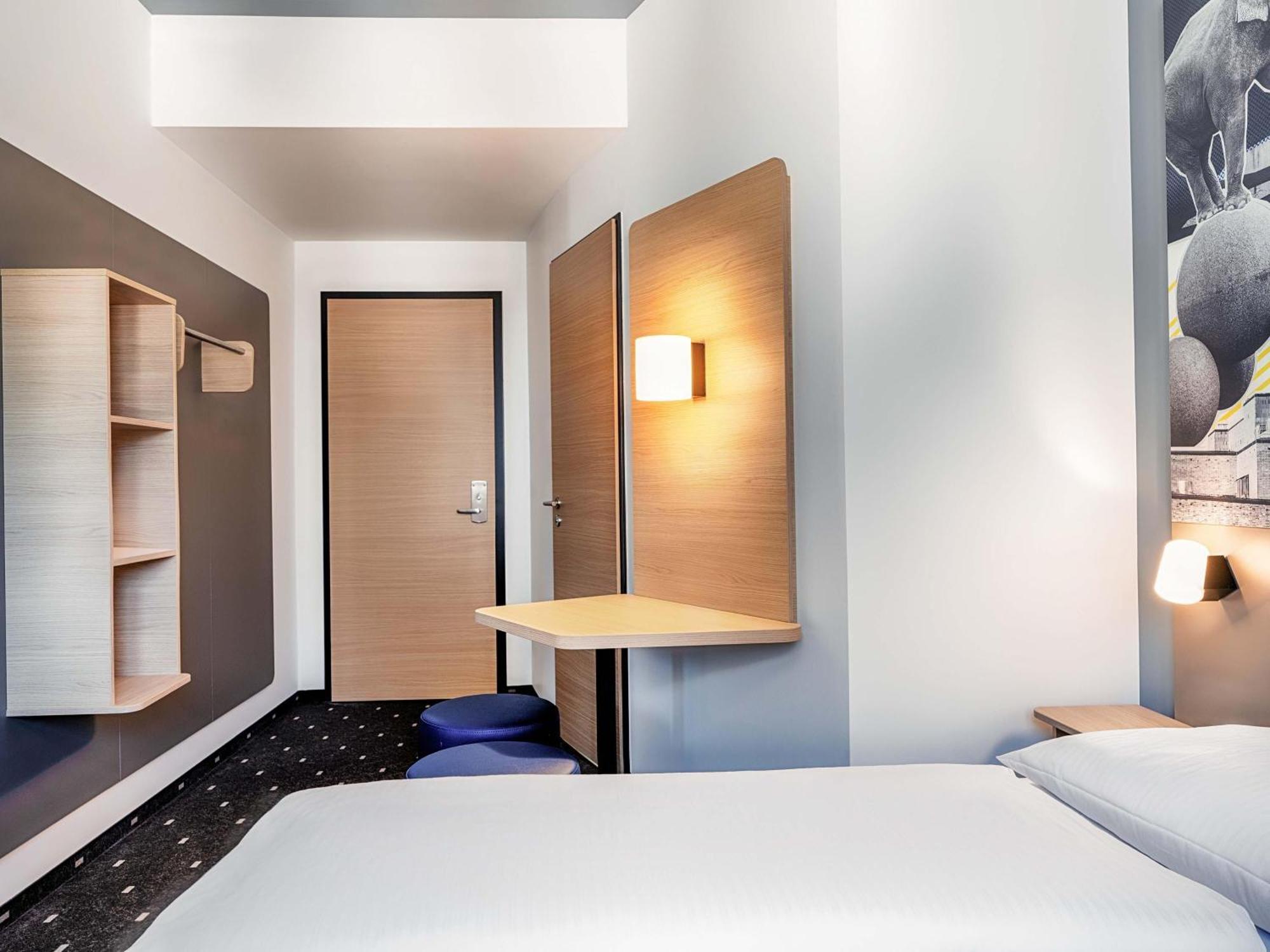 Double Room,1699413501:JPEG