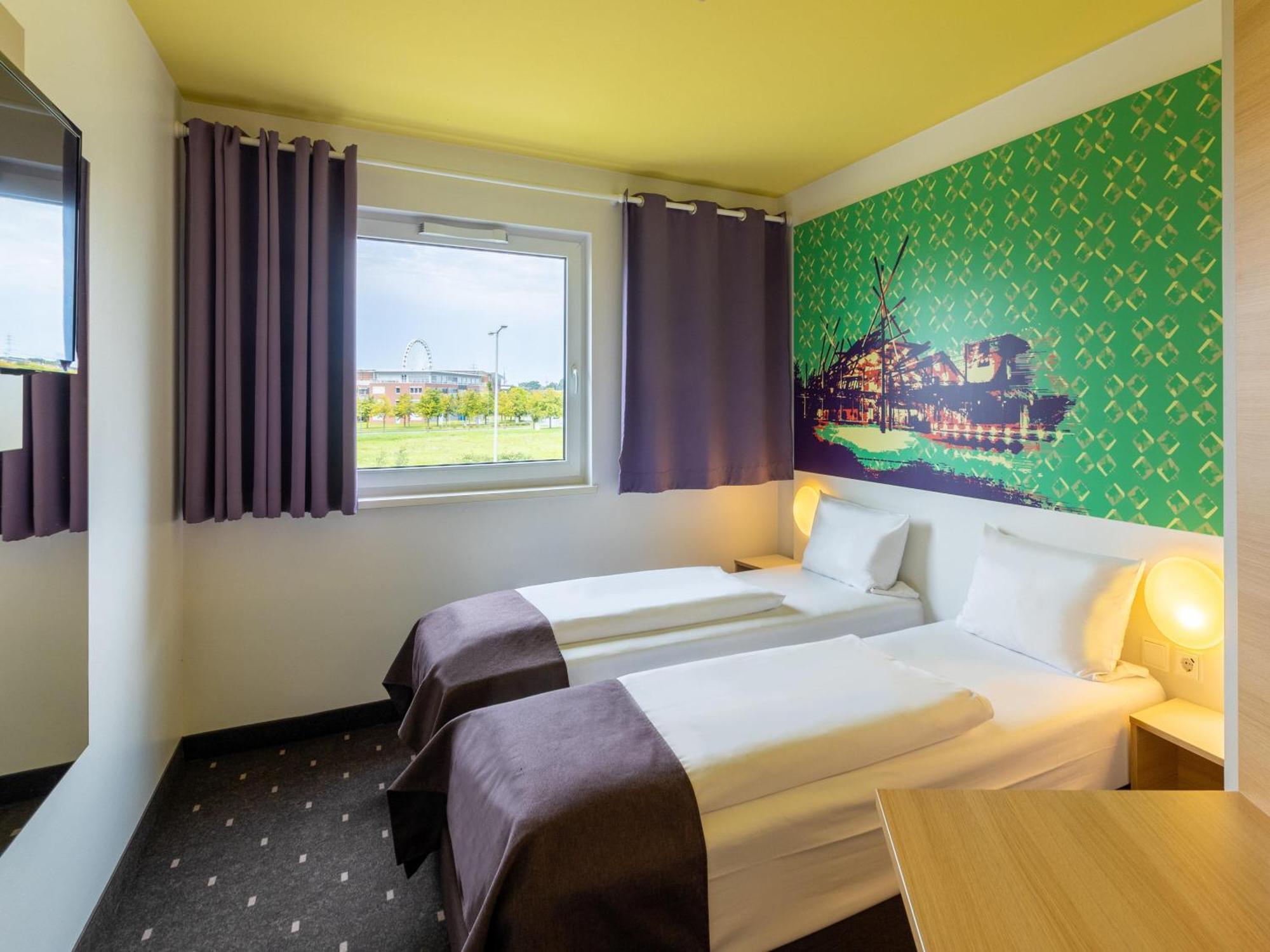 Tweepersoonskamer met 2 Aparte Bedden