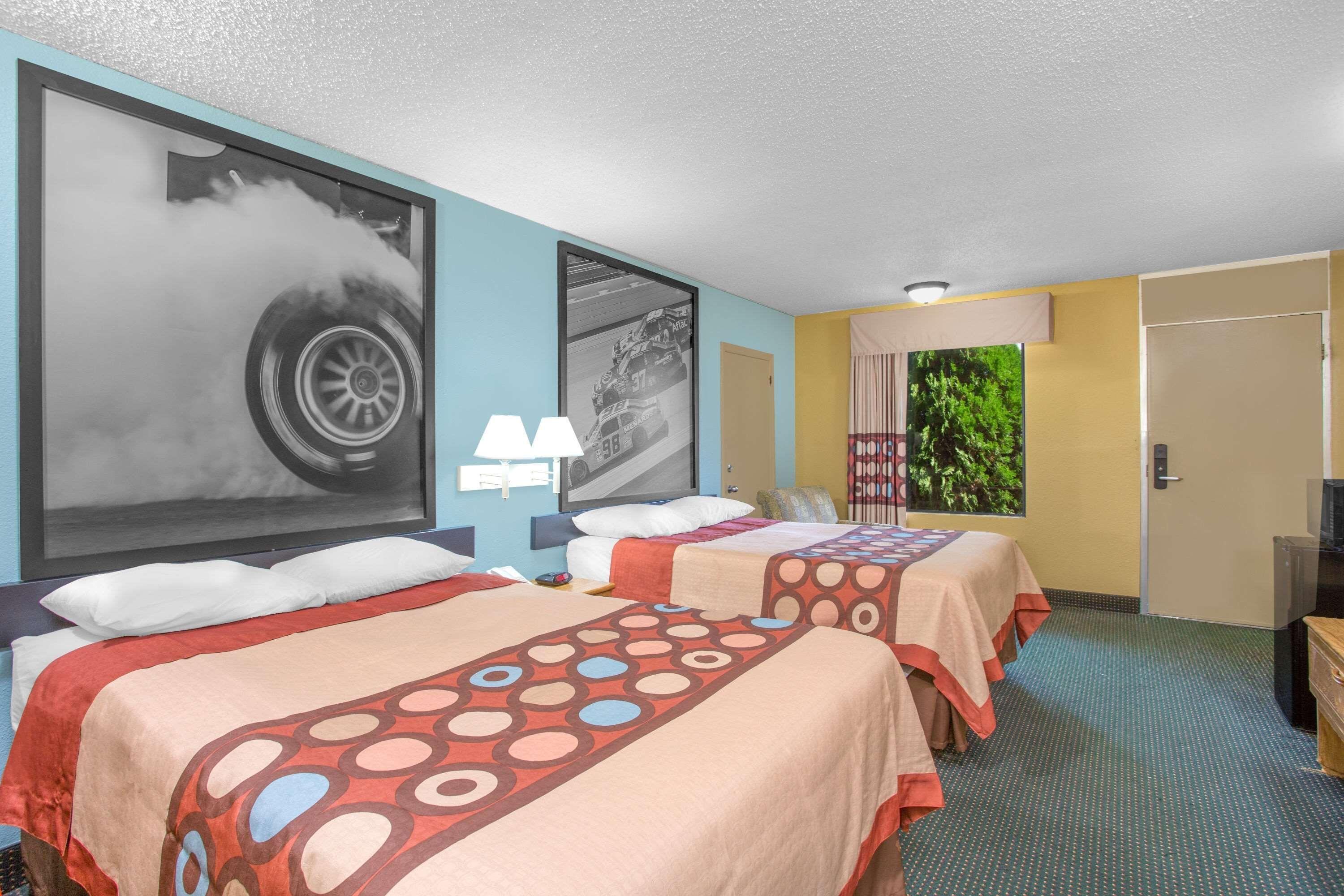Double Room Two Double Beds Smoking