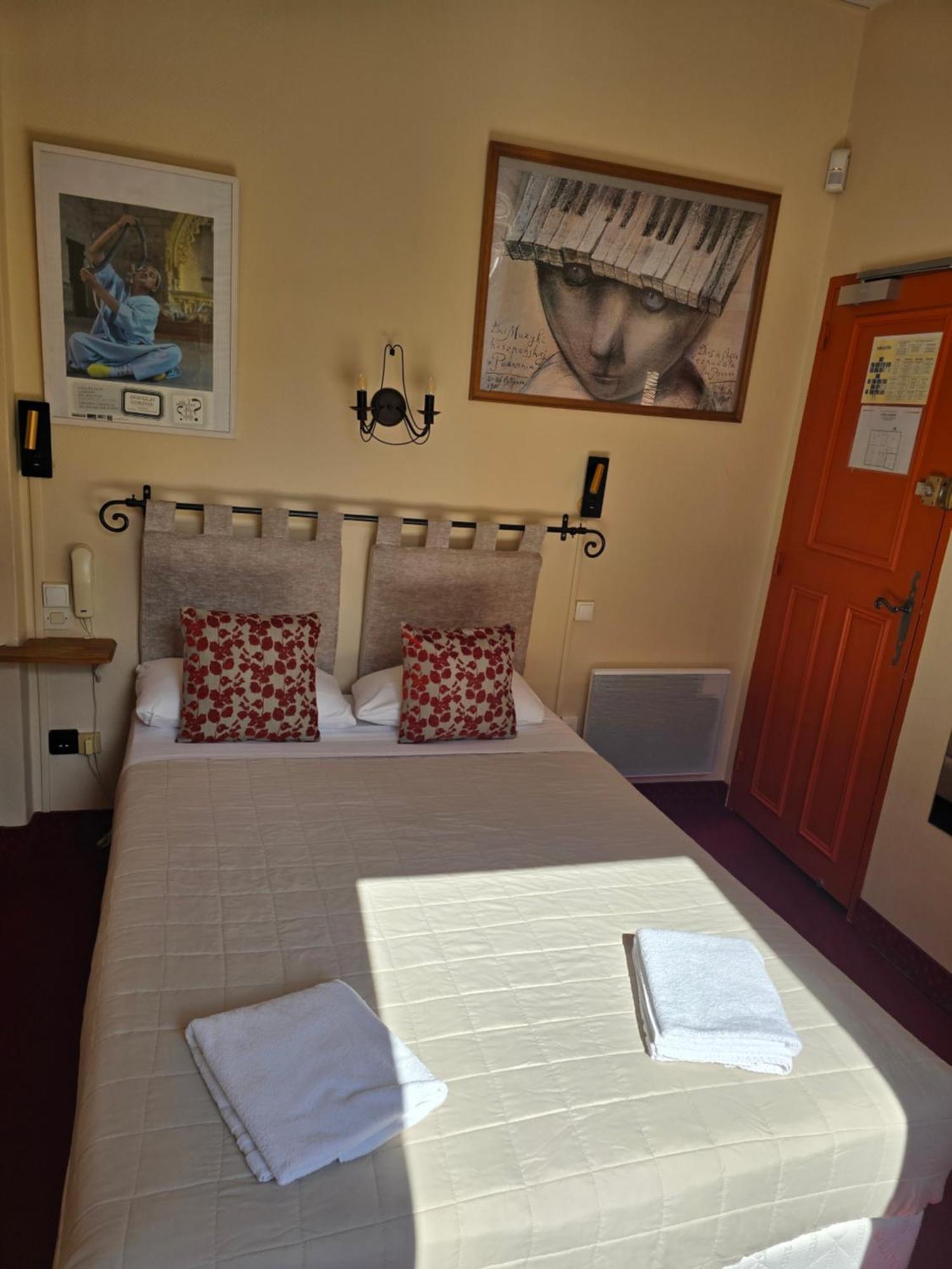 Standard Double Room,1742961908:JPEG
