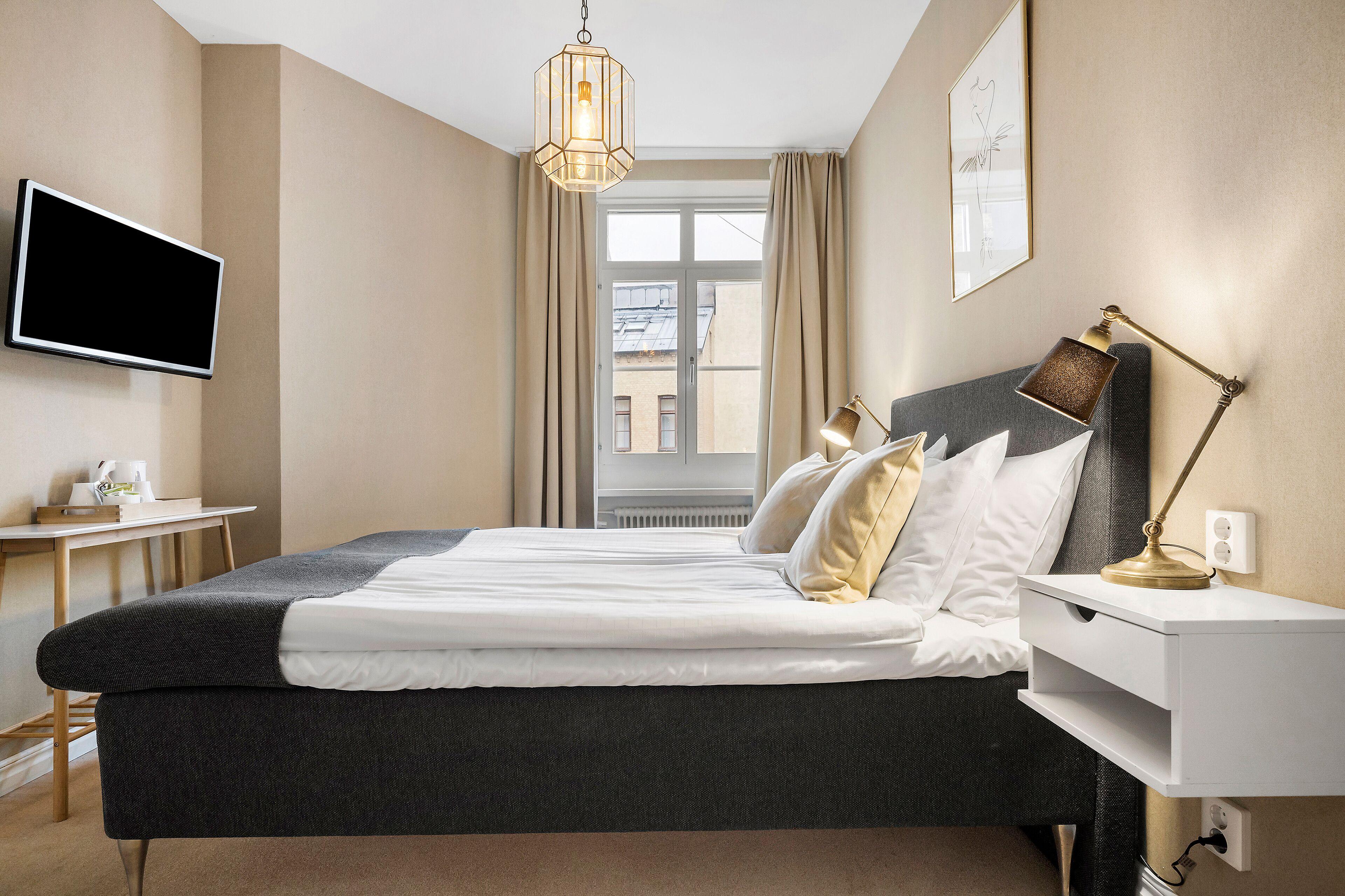 Double Compact Room 140 cm bed