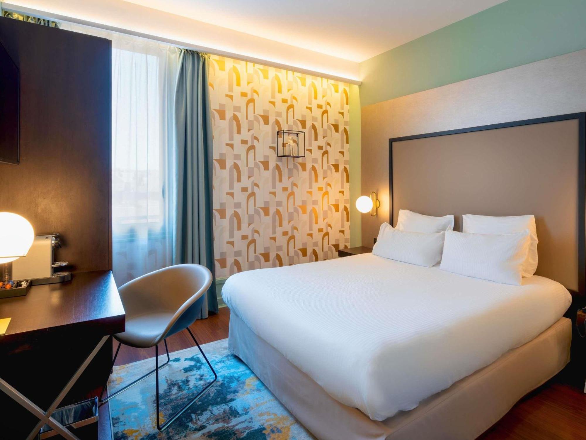 Deluxe Doppelzimmer mit Balkon - zur Seeseite