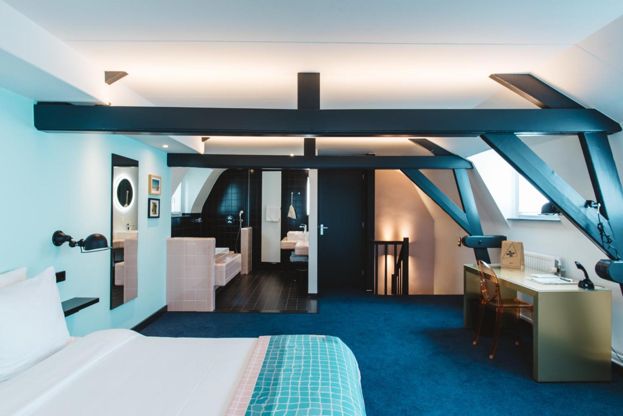 Large Room