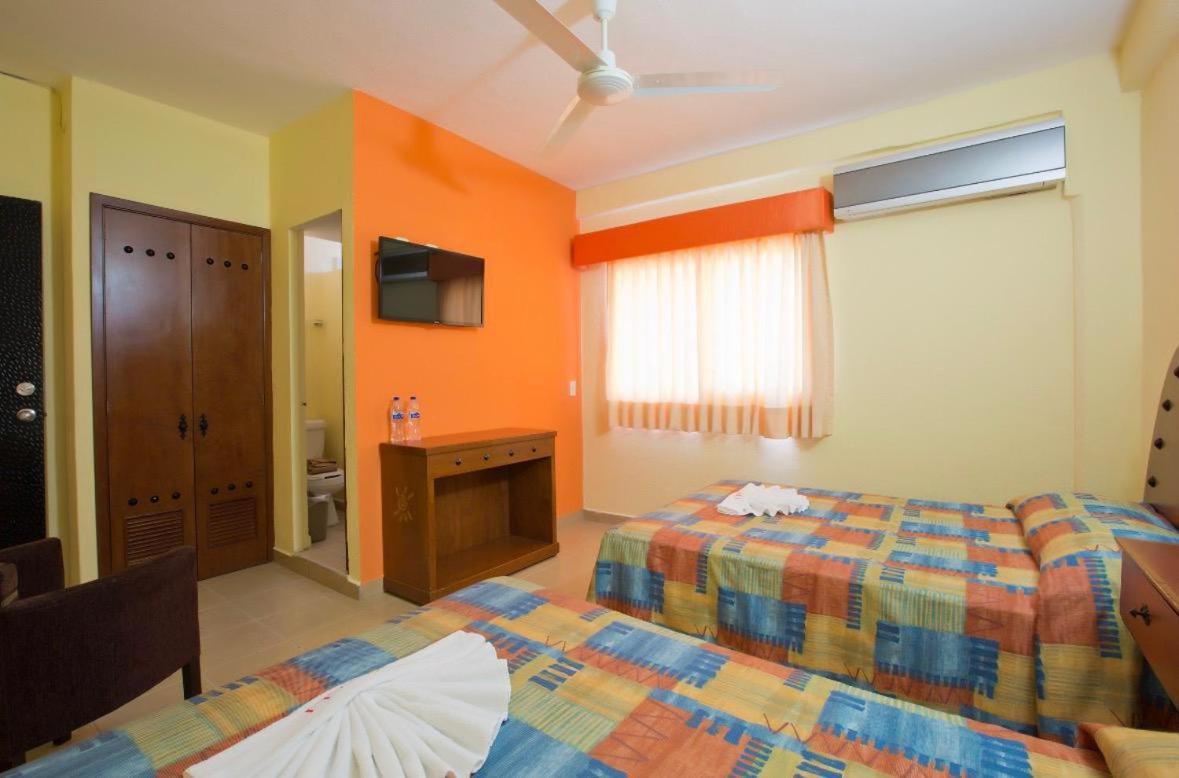 Standard Double Room with Two Double Beds