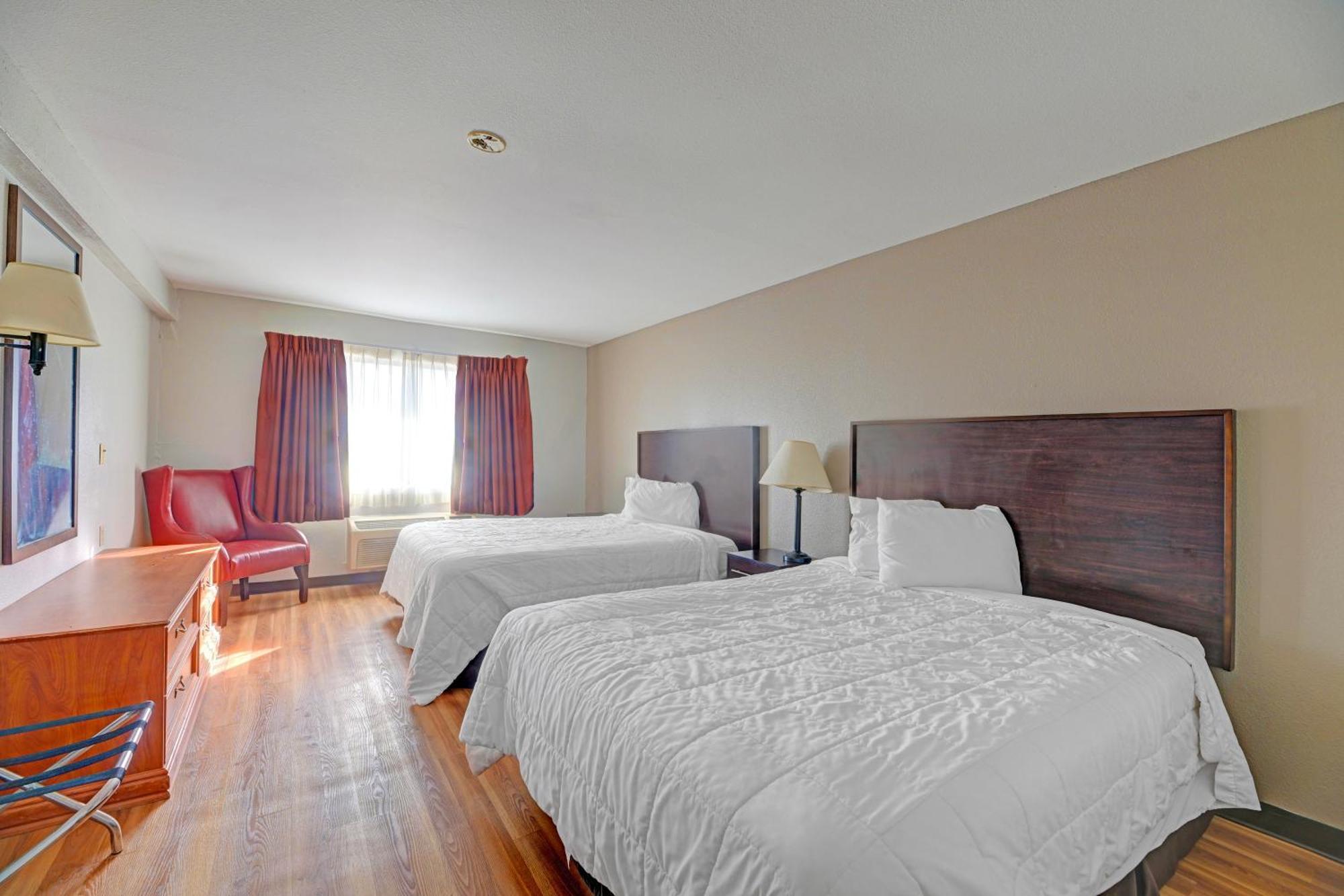 2 Queen Beds Suite Non-Smoking