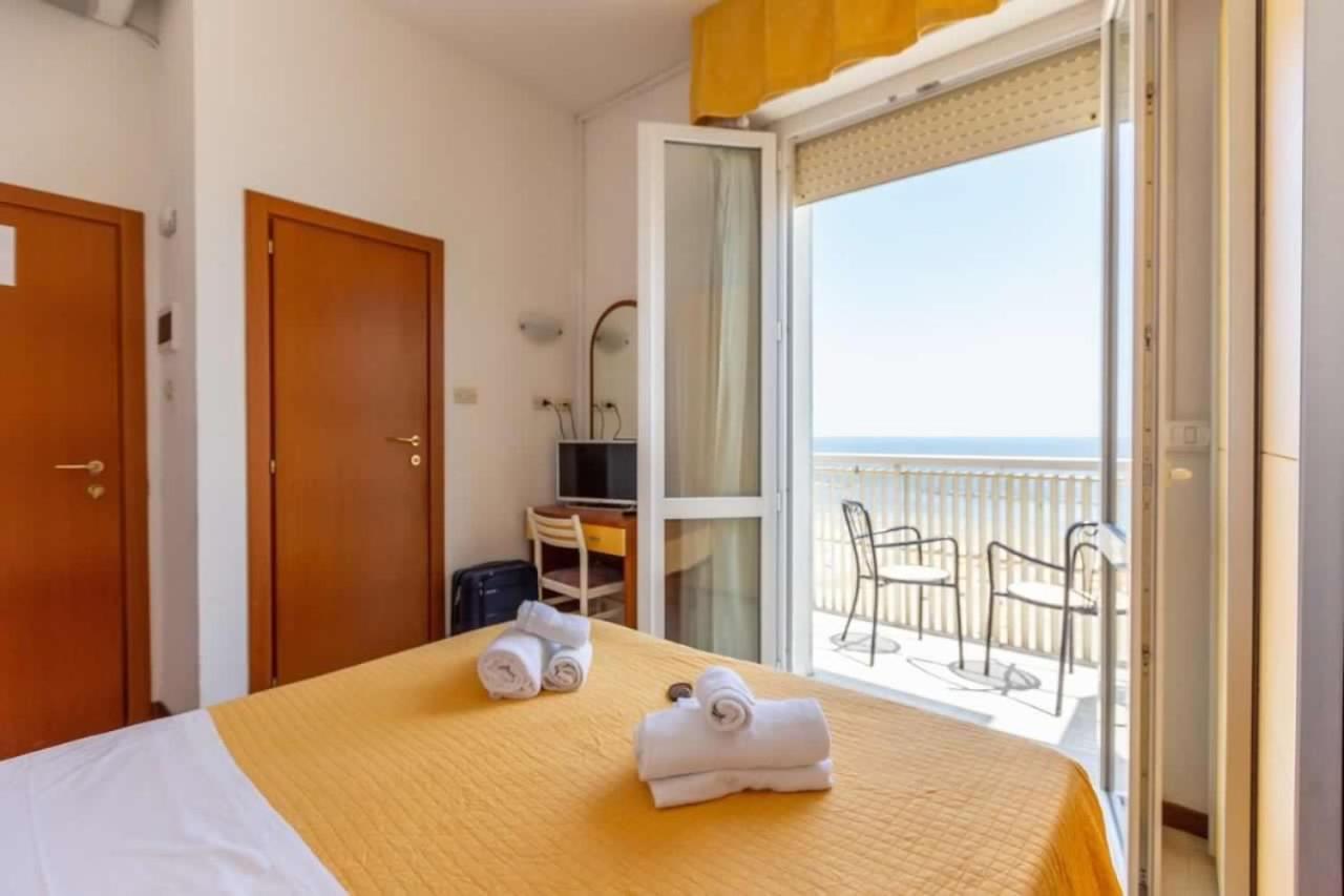 Double or Twin Room Balcony