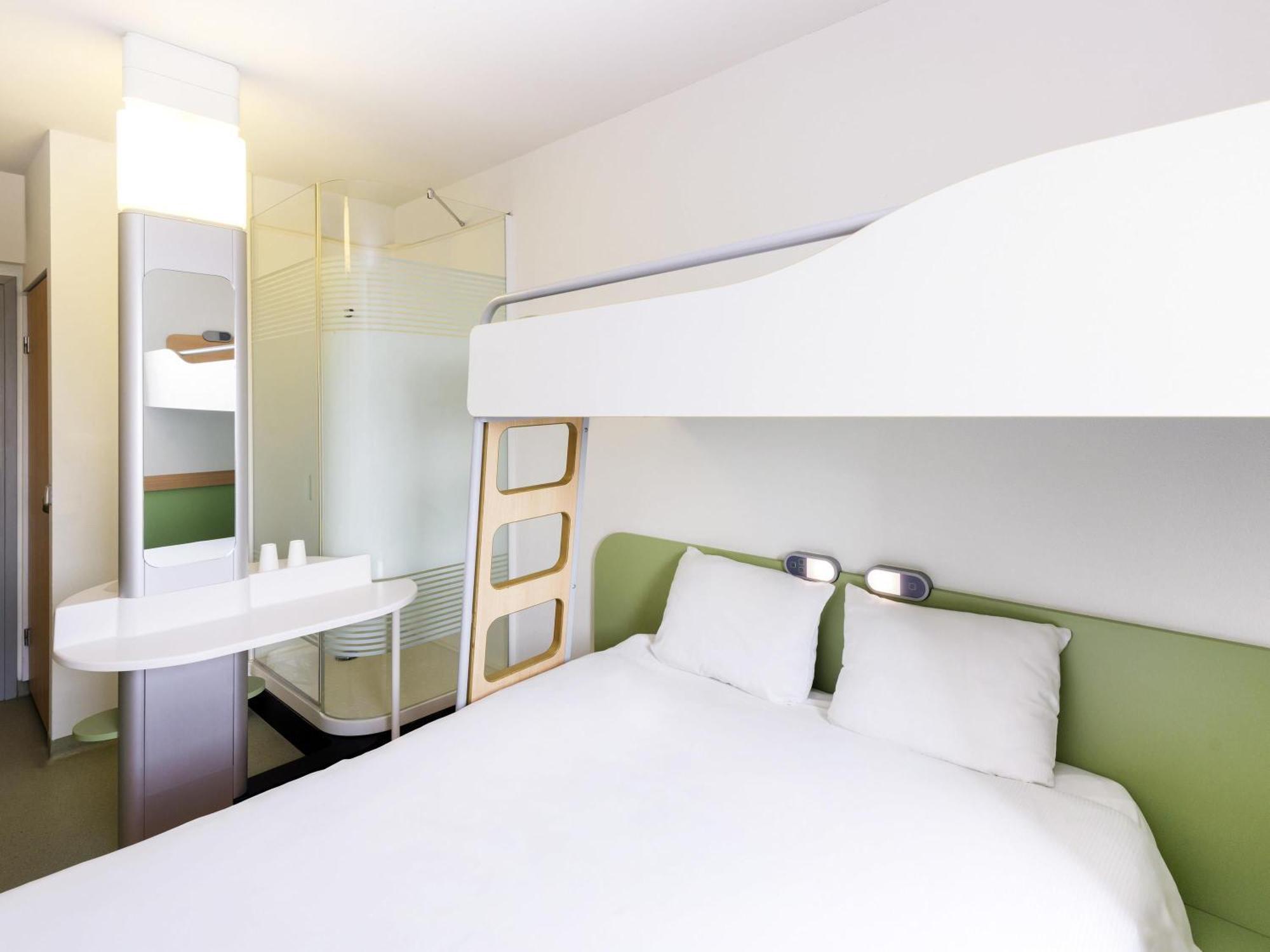 Double Room one Bunk Bed